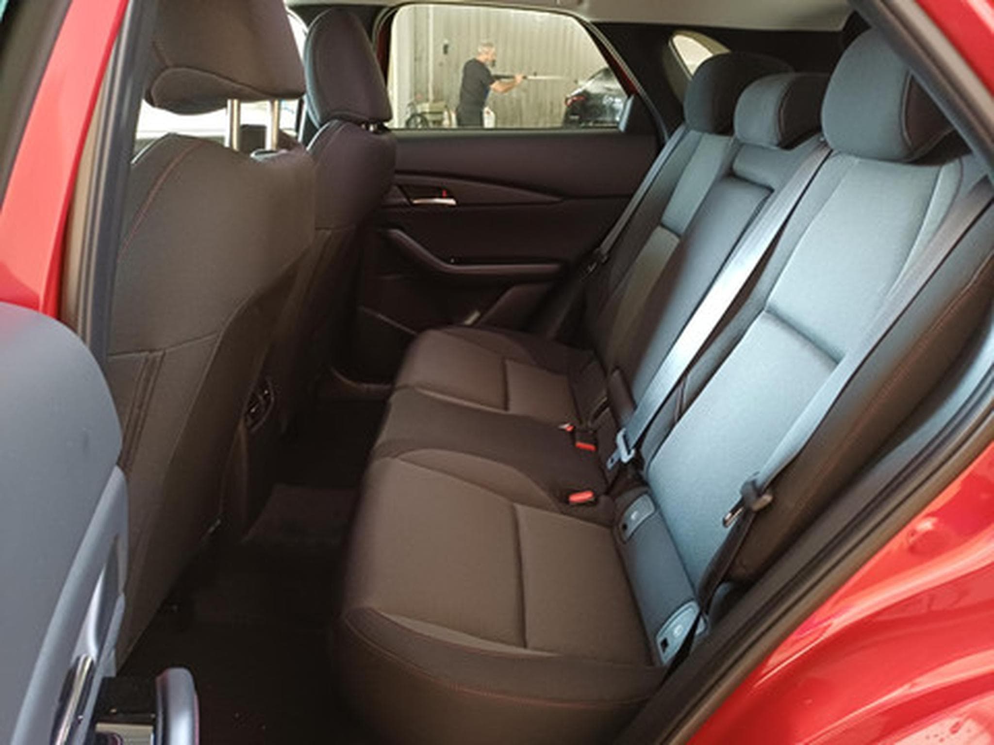 Mazda CX-30 MY2024 2.0L e-Skyactiv X 186 hp 6AT Exclusive Line (2024) - Photo 9