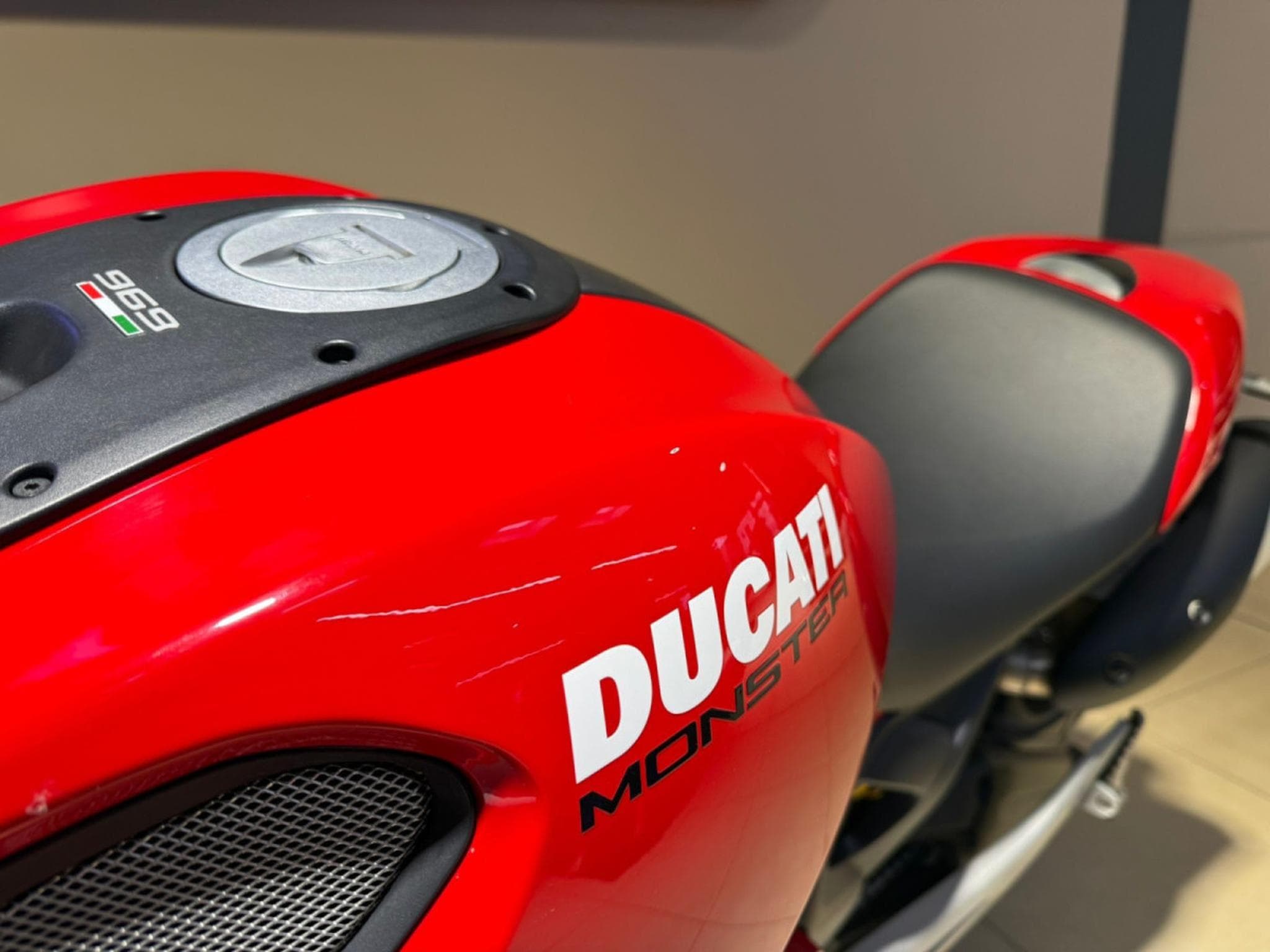 Ducati Monster 696 (2014) - Photo 14