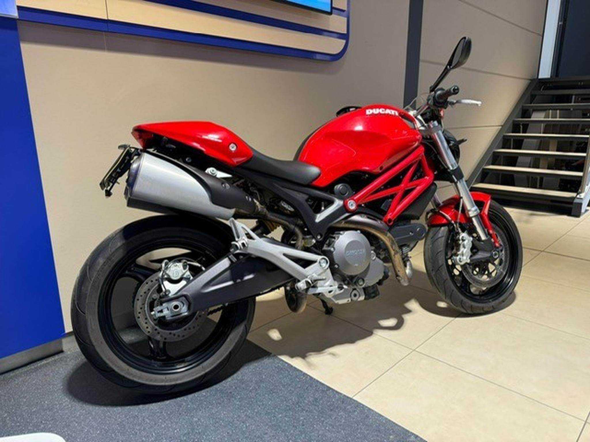 Ducati Monster 696 (2014) - Photo 6