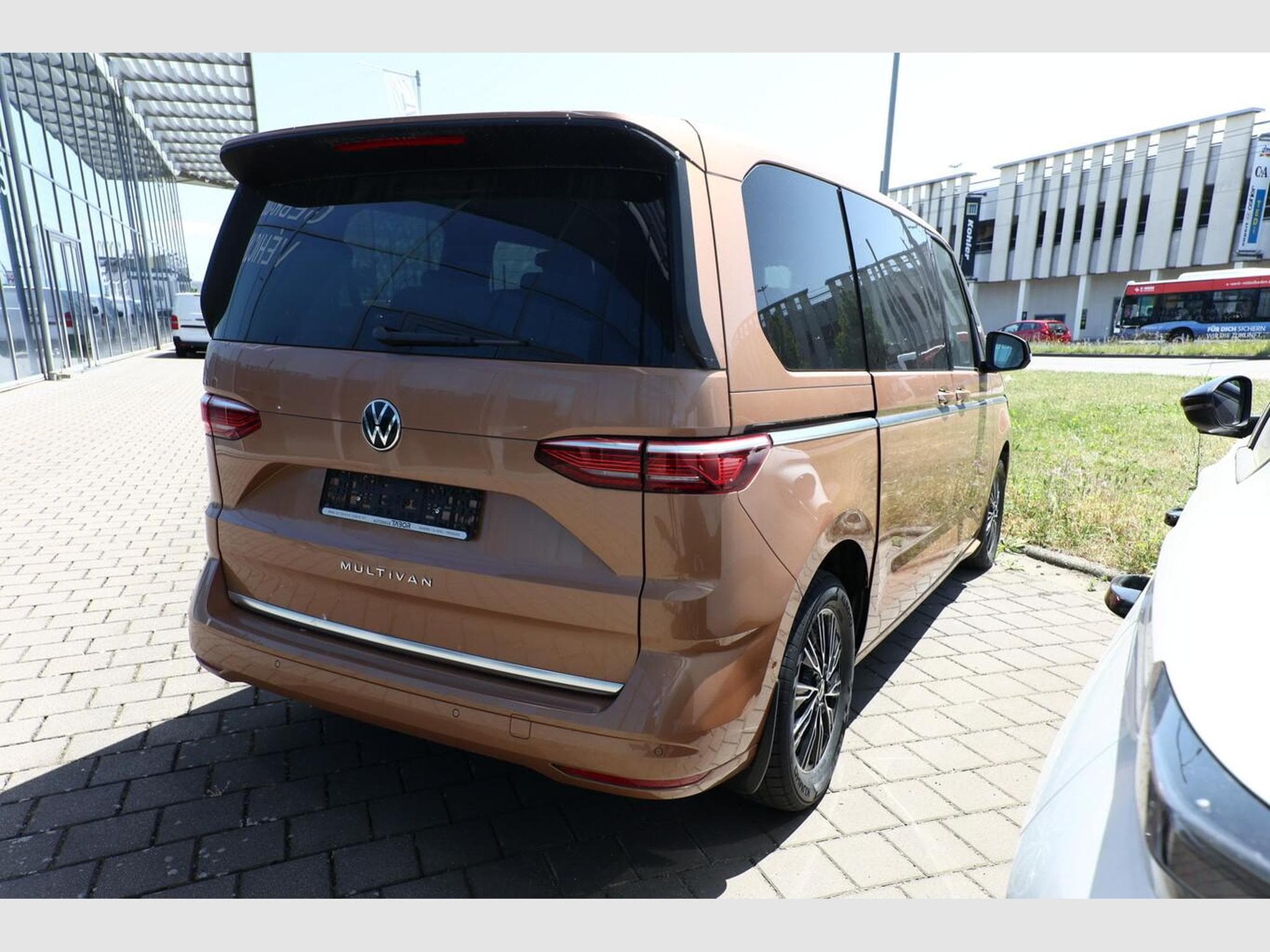 VW T7 Style AHK Matrix (2025) - Photo 3
