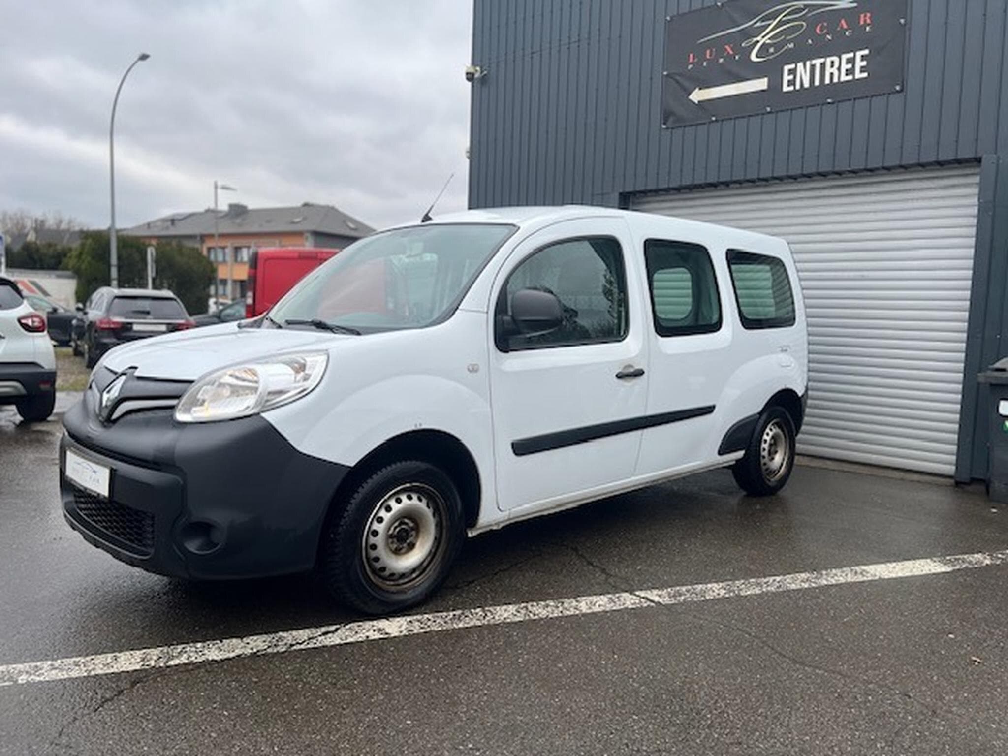 Renault Kangoo Maxi Grand Confort 95 CV 6 vitesses (2021) - Photo 4