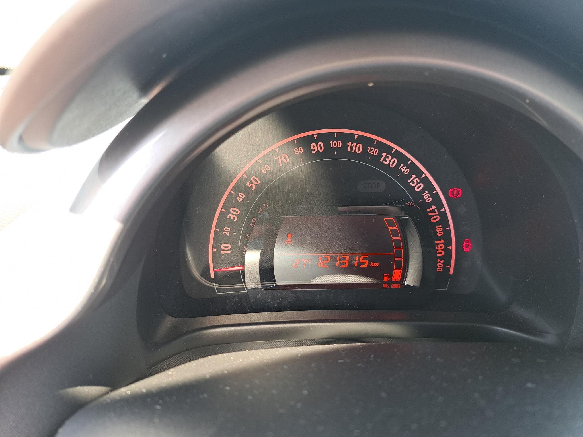 Renault Twingo 1.0 TCE 70CV LIMITED (2018) - Photo 7