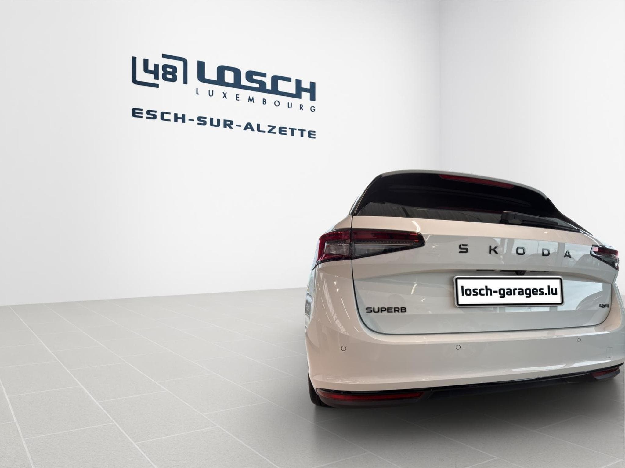 Skoda Superb Sportline (2025) - Photo 6
