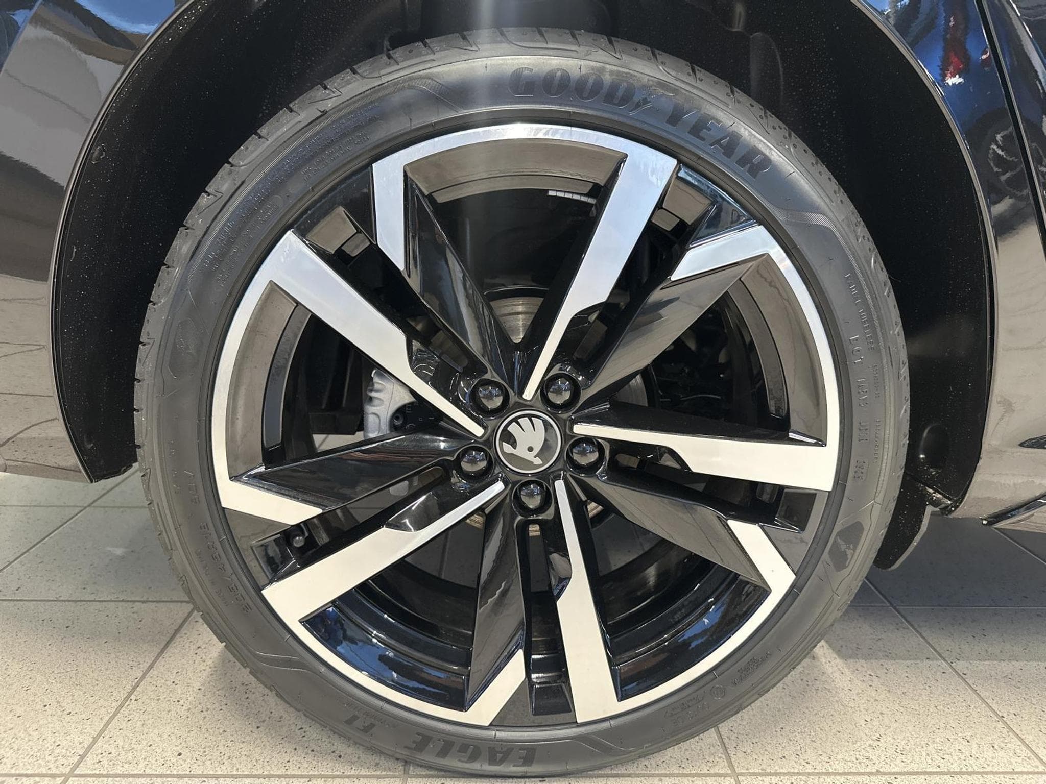 Skoda Scala Monte Carlo (2025) - Photo 2