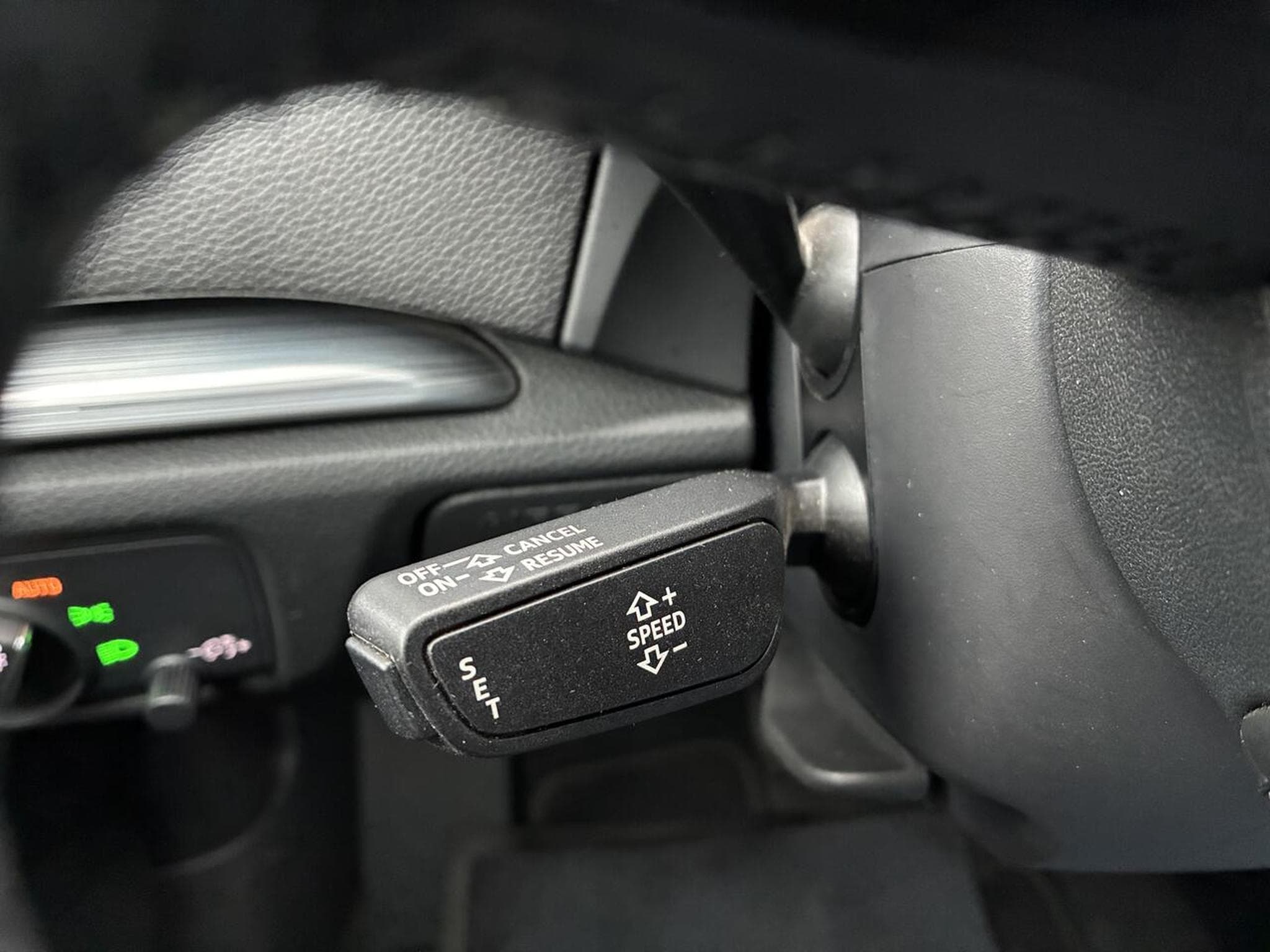Audi A3 SPORTBACK 2.0 TFSI 190 S-TRONIC 7 S-LINE GPS (2017) - Photo 12