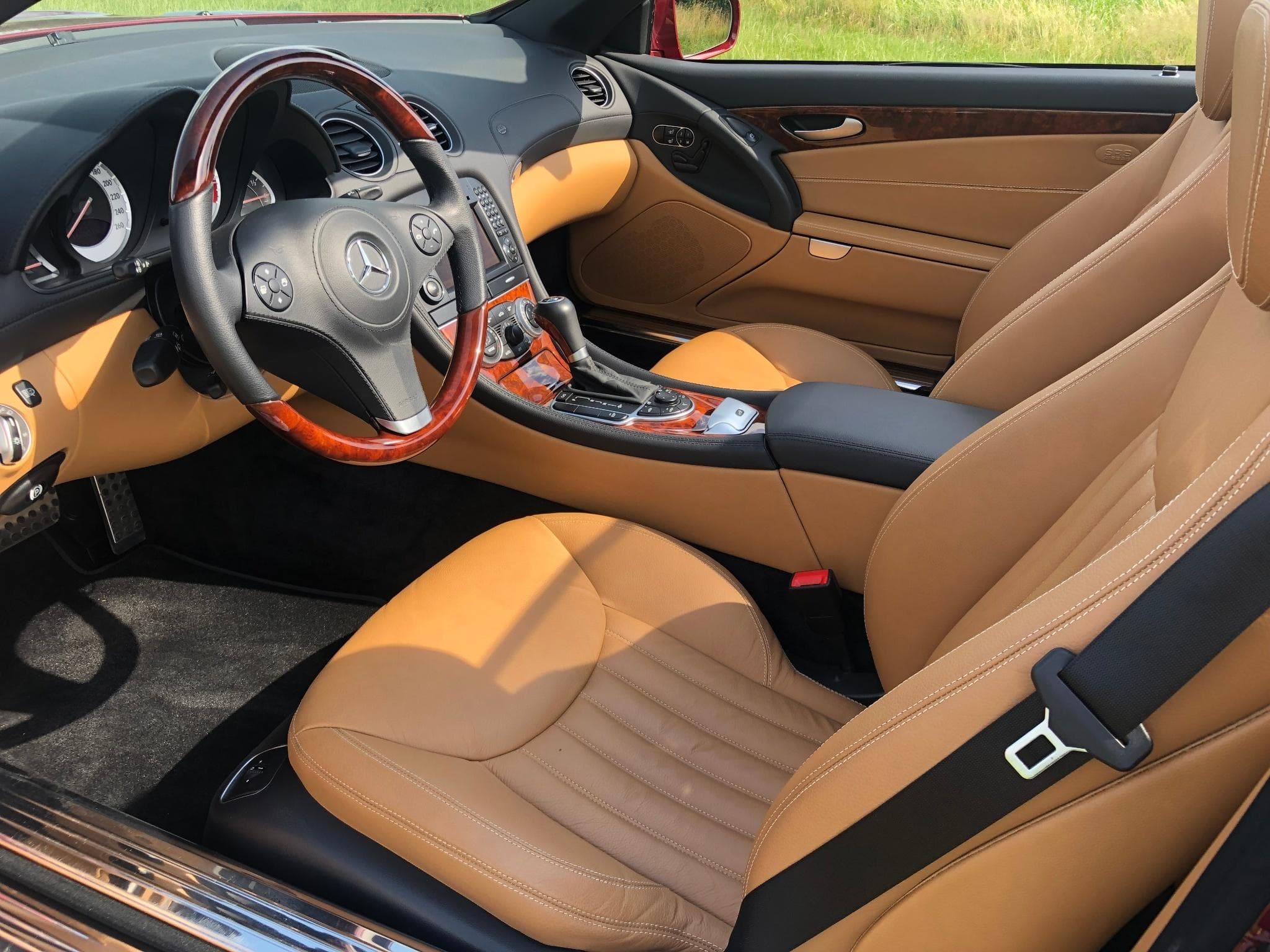 Mercedes SL 350 PACK AMG-LINE 7G-TRONIC 316 PS (2008) - Photo 9