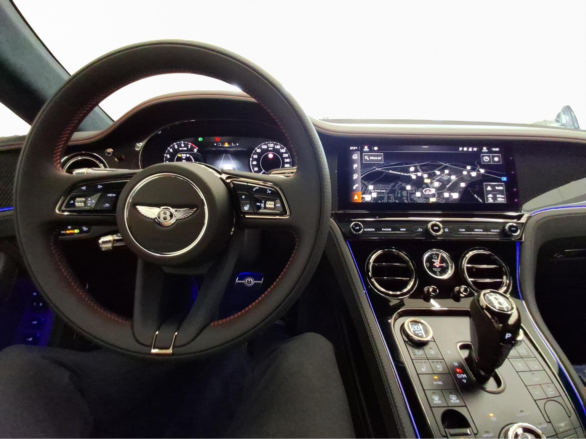 Bentley Continental GT Black Edition (2025) - Photo 4