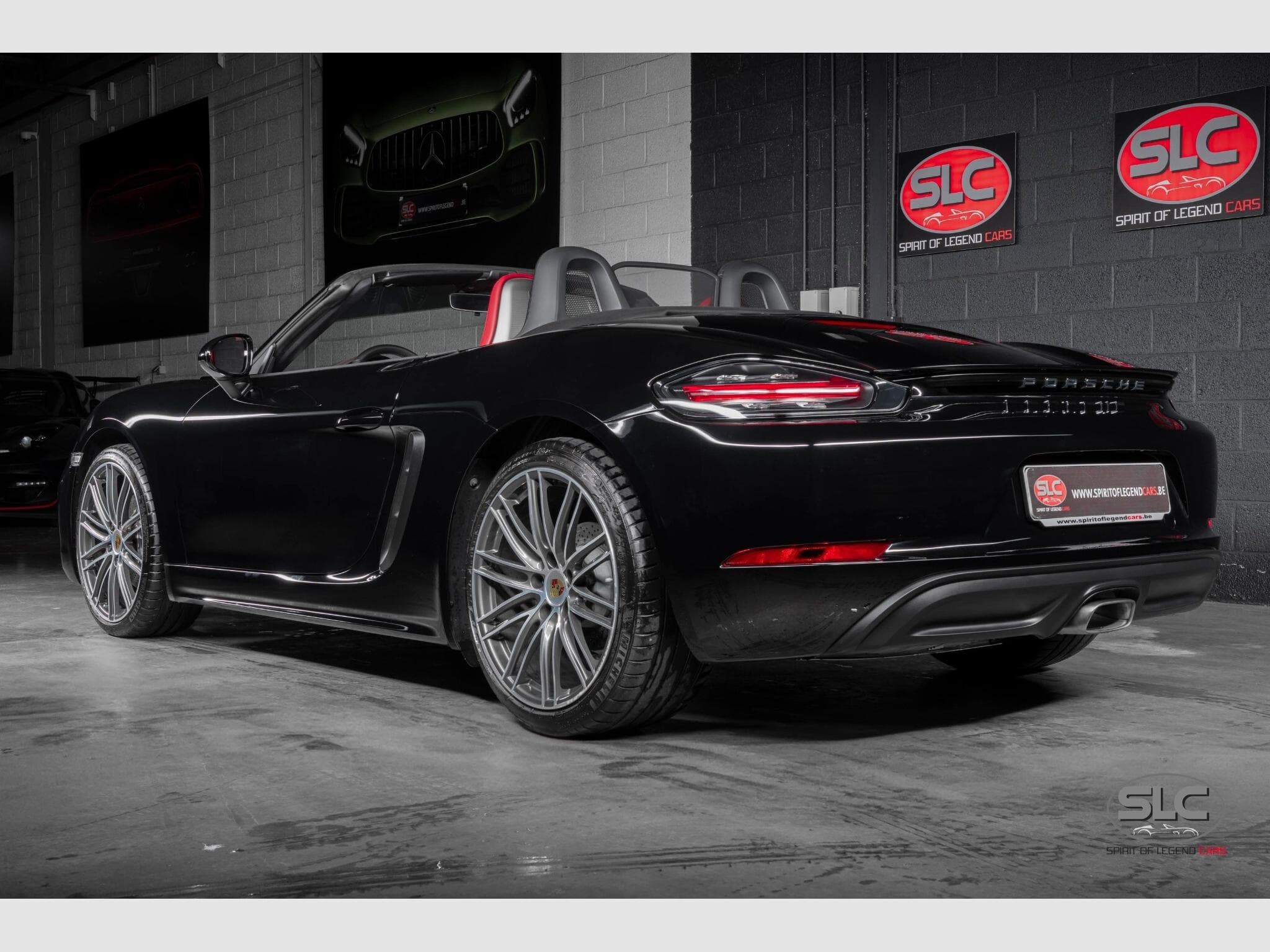 Porsche Boxster 718 Manual/20" Turbo/PDLS New Condition (2024) - Photo 3