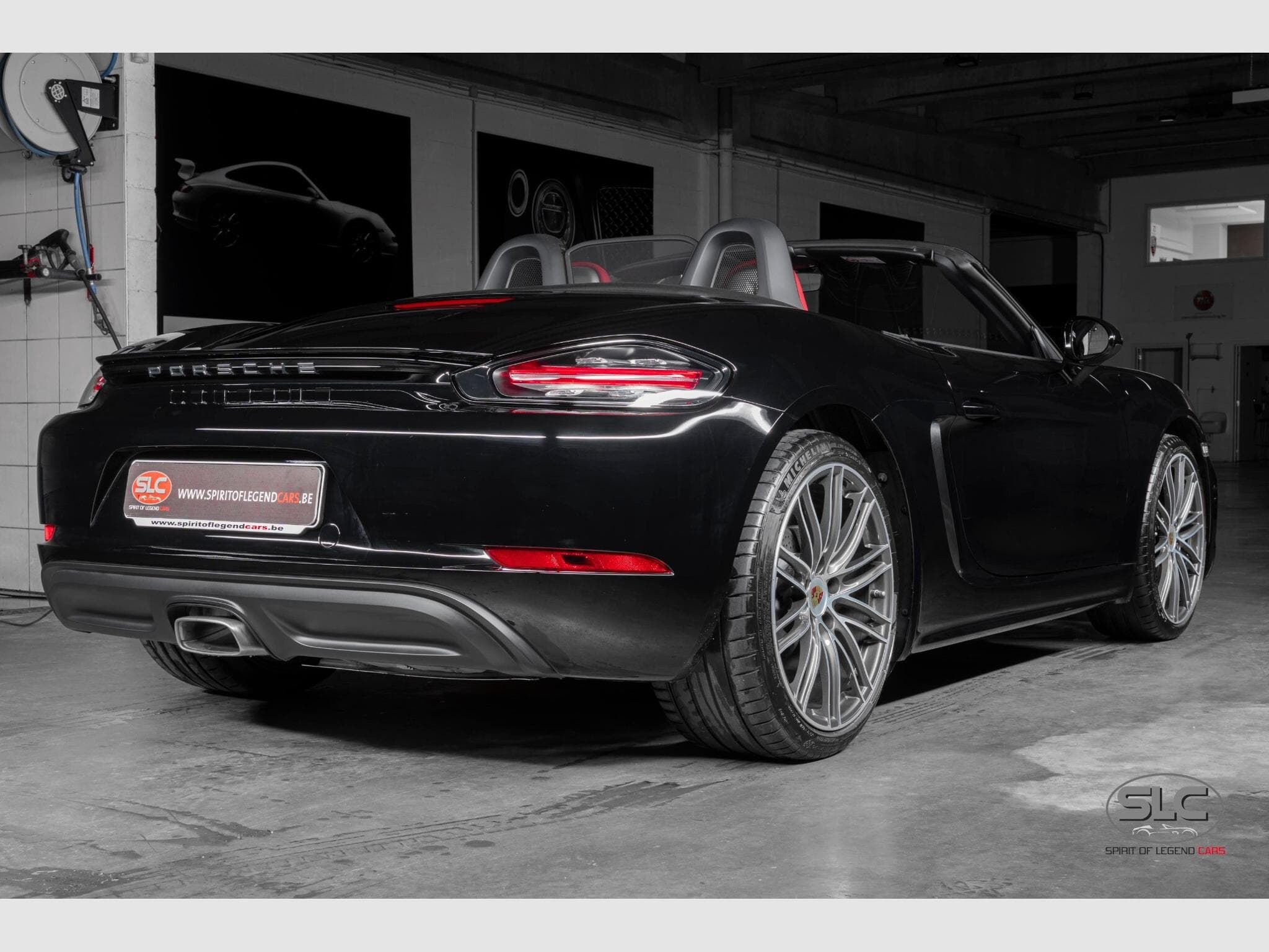Porsche Boxster 718 Manual/20" Turbo/PDLS New Condition (2024) - Photo 4