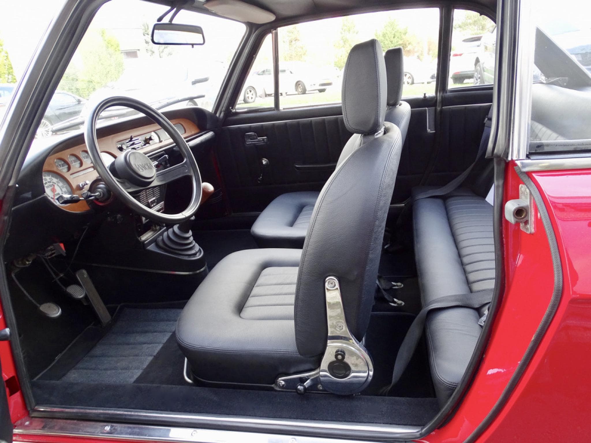 Lancia Fulvia 1,3 S (1975) - Photo 2