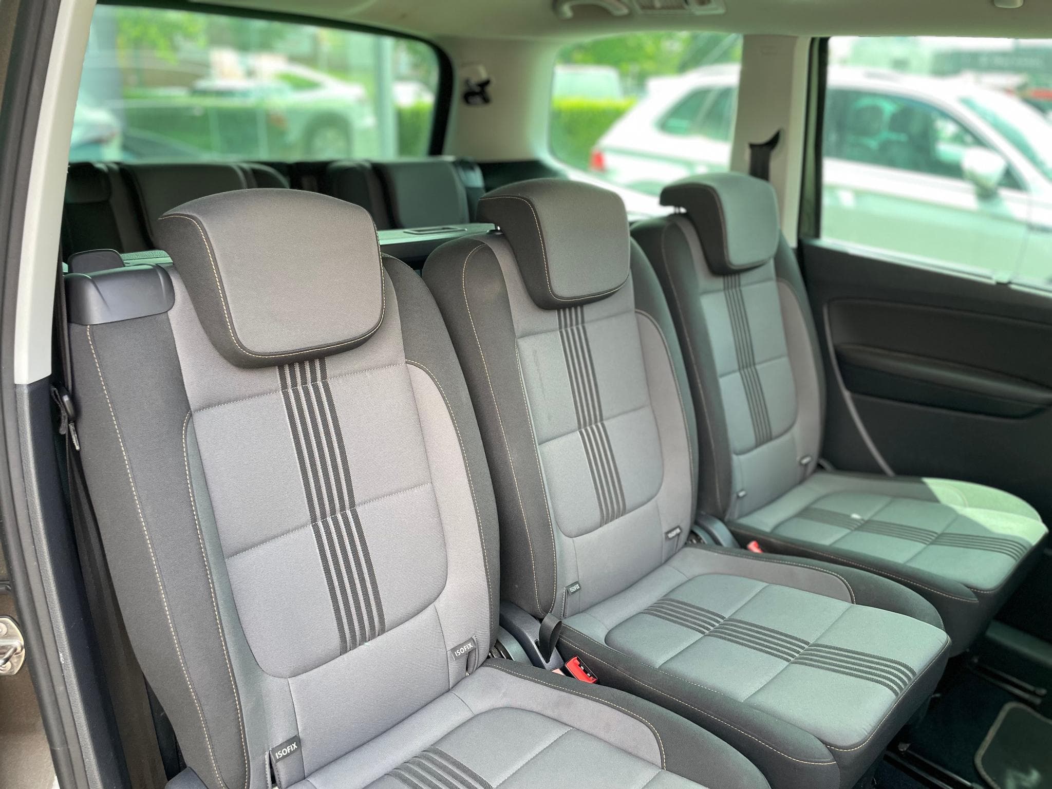 VW Sharan 2.0 Tdi 150 DSG Allstar 7 places (2016) - Photo 5