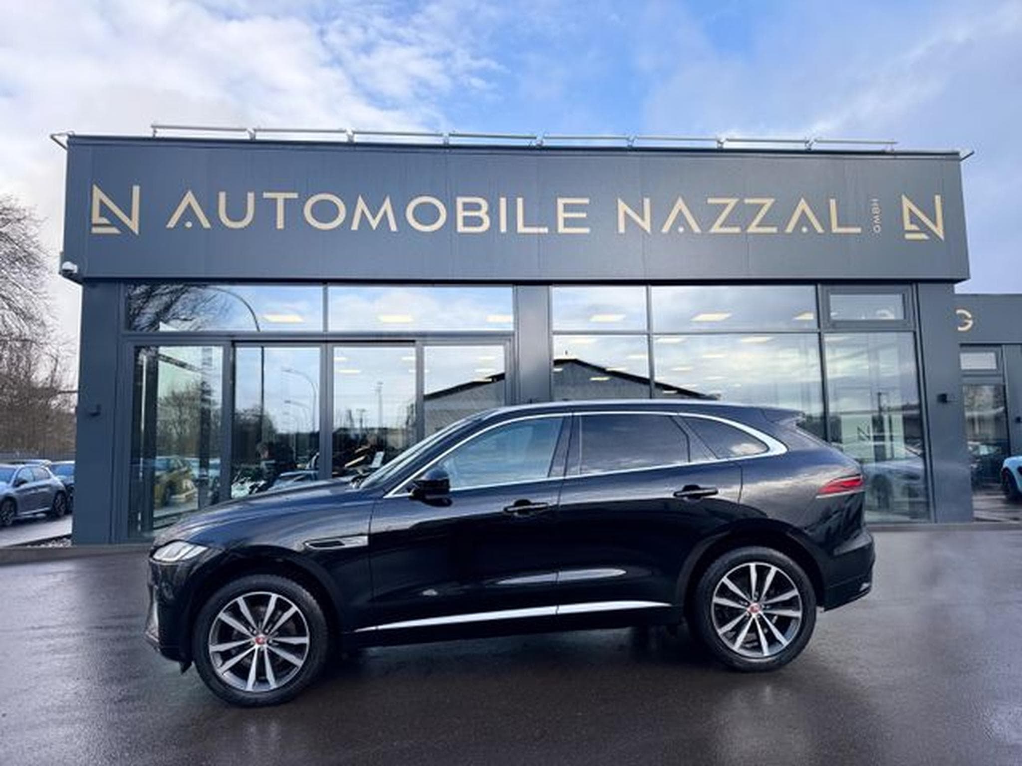 Jaguar F-Pace F-PACE R-DYNAMIC AWD*AUT*1.HD*PANO*LED*EL.AHK* (2023) - Photo 11