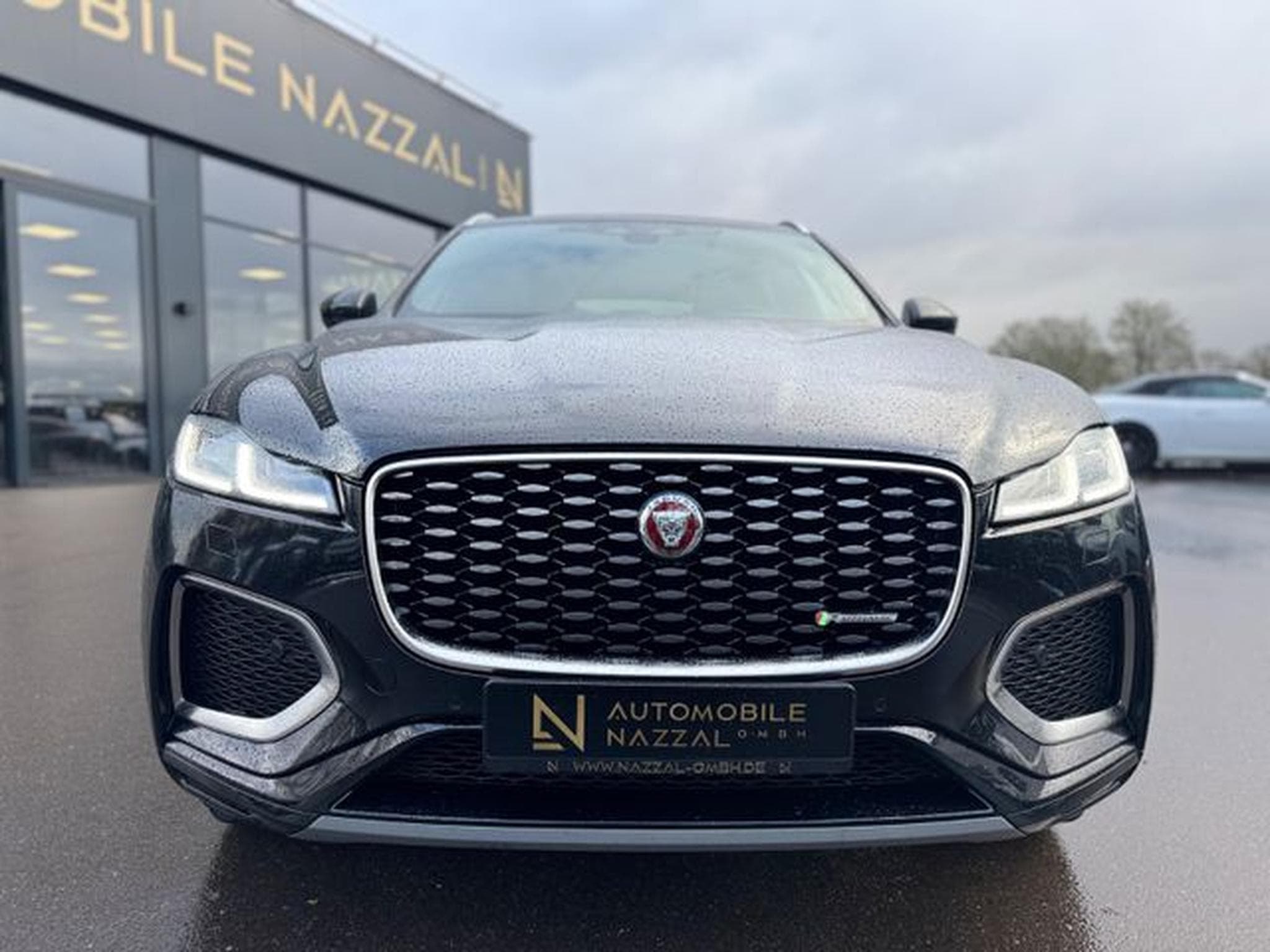 Jaguar F-Pace F-PACE R-DYNAMIC AWD*AUT*1.HD*PANO*LED*EL.AHK* (2023) - Photo 3