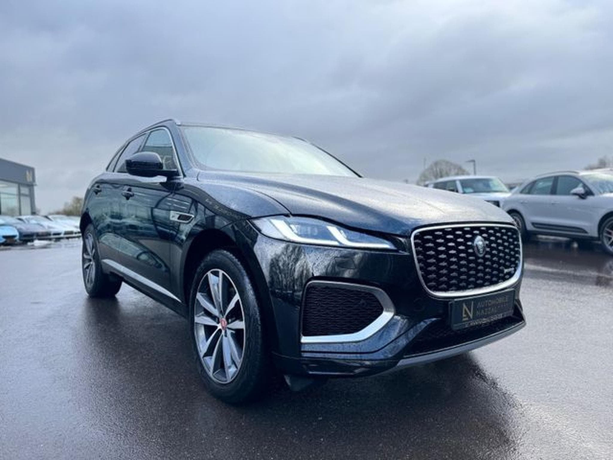 Jaguar F-Pace F-PACE R-DYNAMIC AWD*AUT*1.HD*PANO*LED*EL.AHK* (2023) - Photo 4