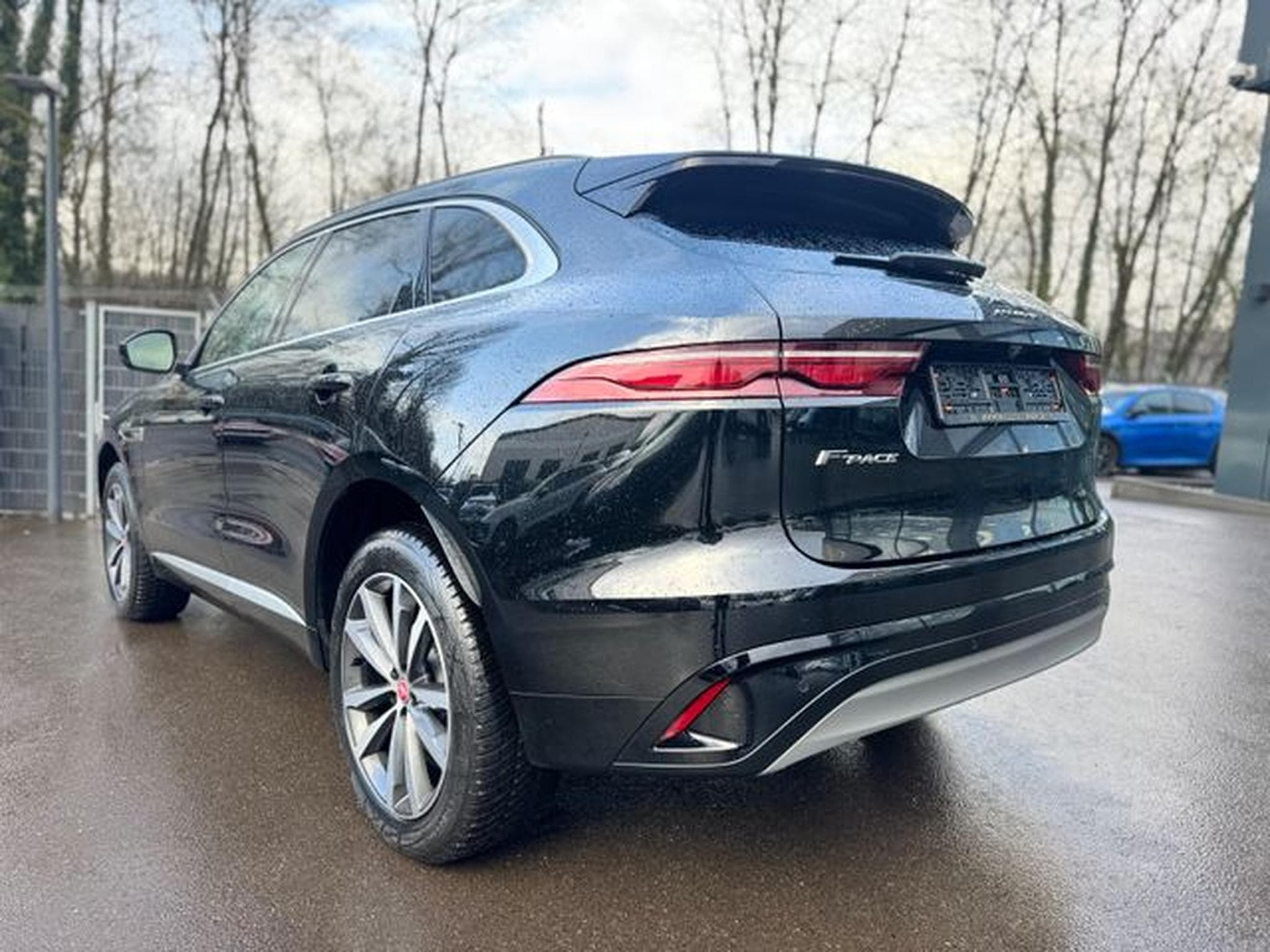 Jaguar F-Pace F-PACE R-DYNAMIC AWD*AUT*1.HD*PANO*LED*EL.AHK* (2023) - Photo 9
