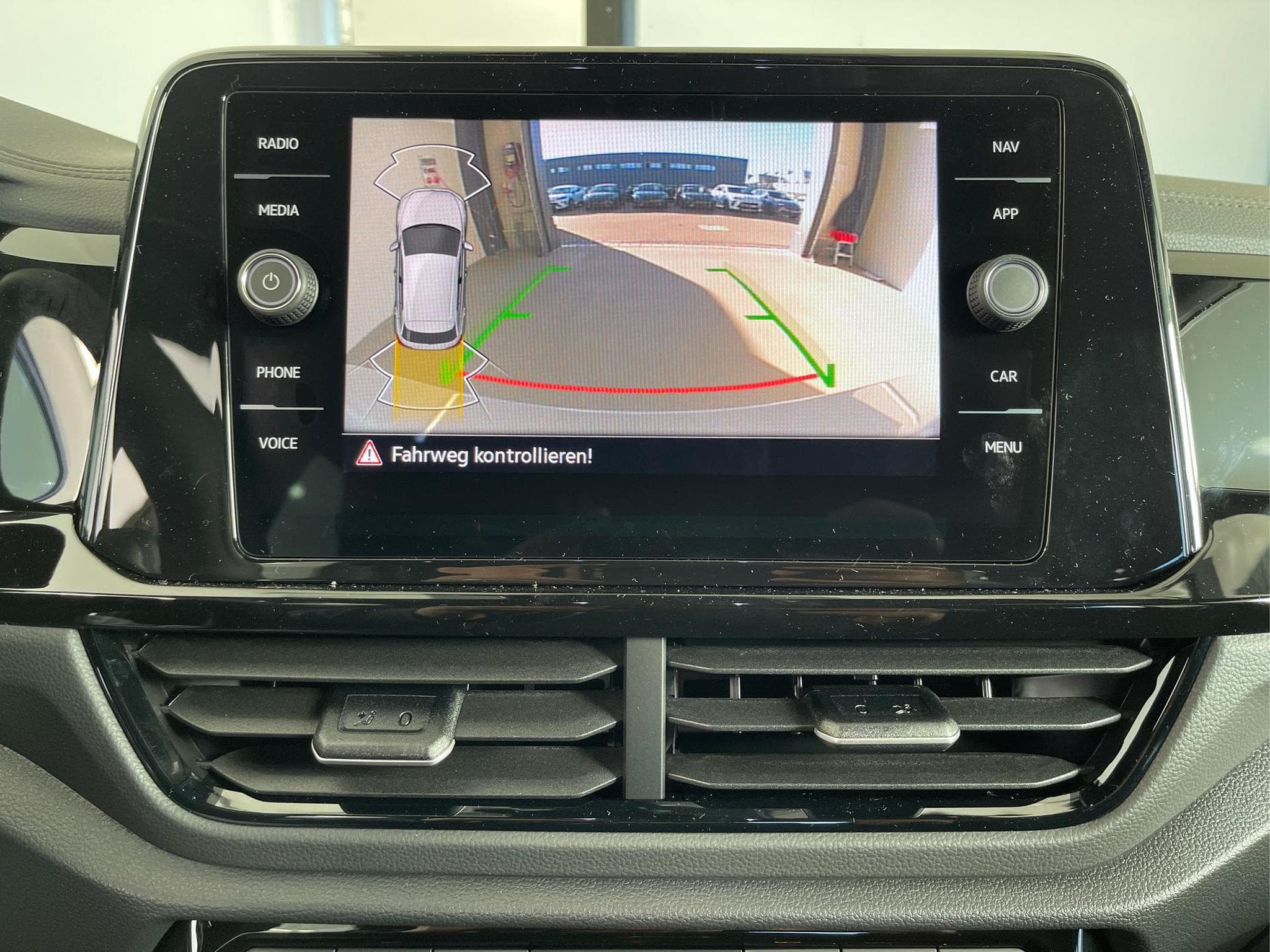 VW T-Roc Style (2025) - Photo 20