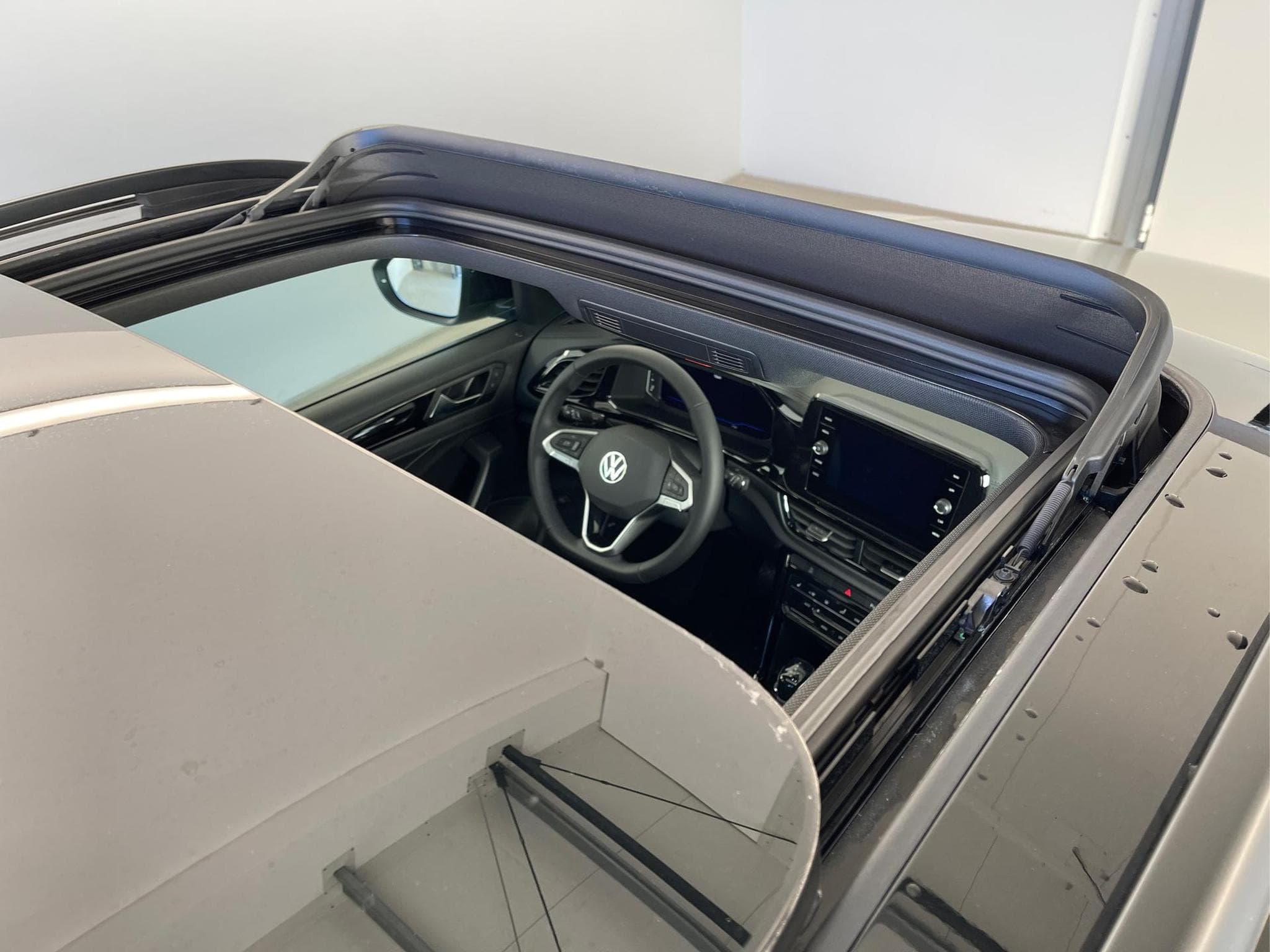 VW T-Roc Style (2025) - Photo 6