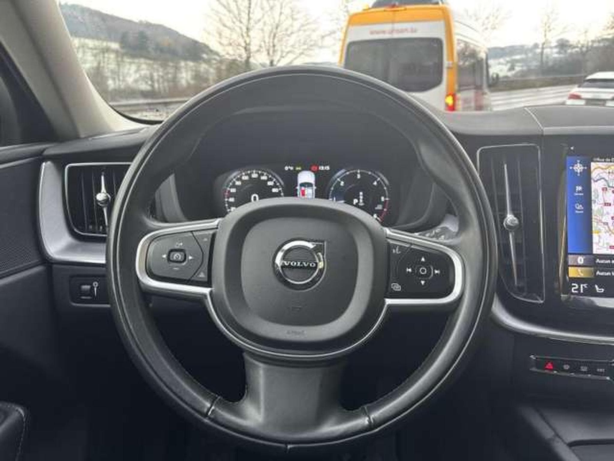 Volvo XC60 Hybrid/Diesel - JUSQU'A 48 MOIS DE GARANTIE (2021) - Photo 12