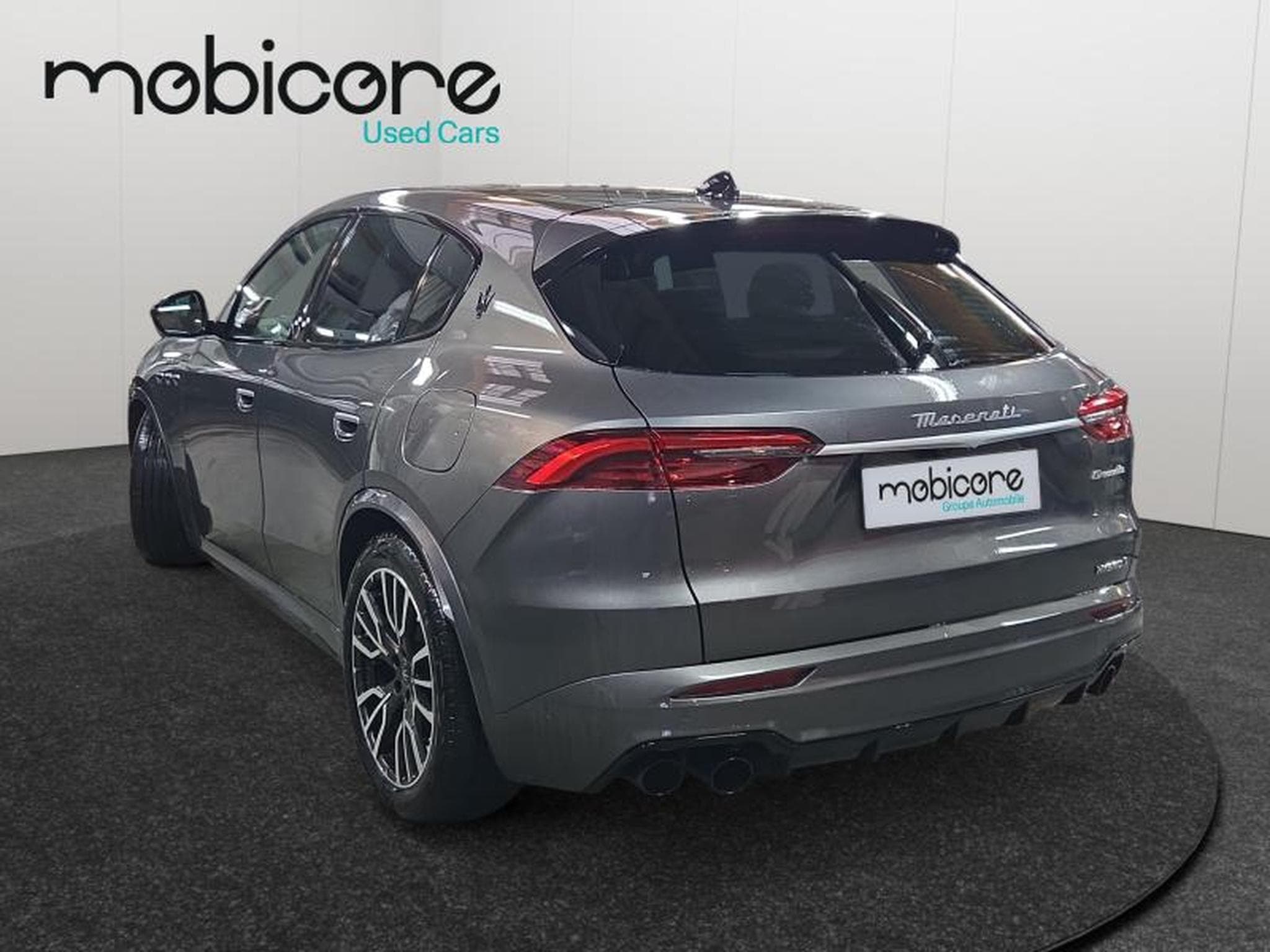 Maserati Grecale Modena 2.0 Turbo MHEV AWD / Essence (2023) - Photo 5