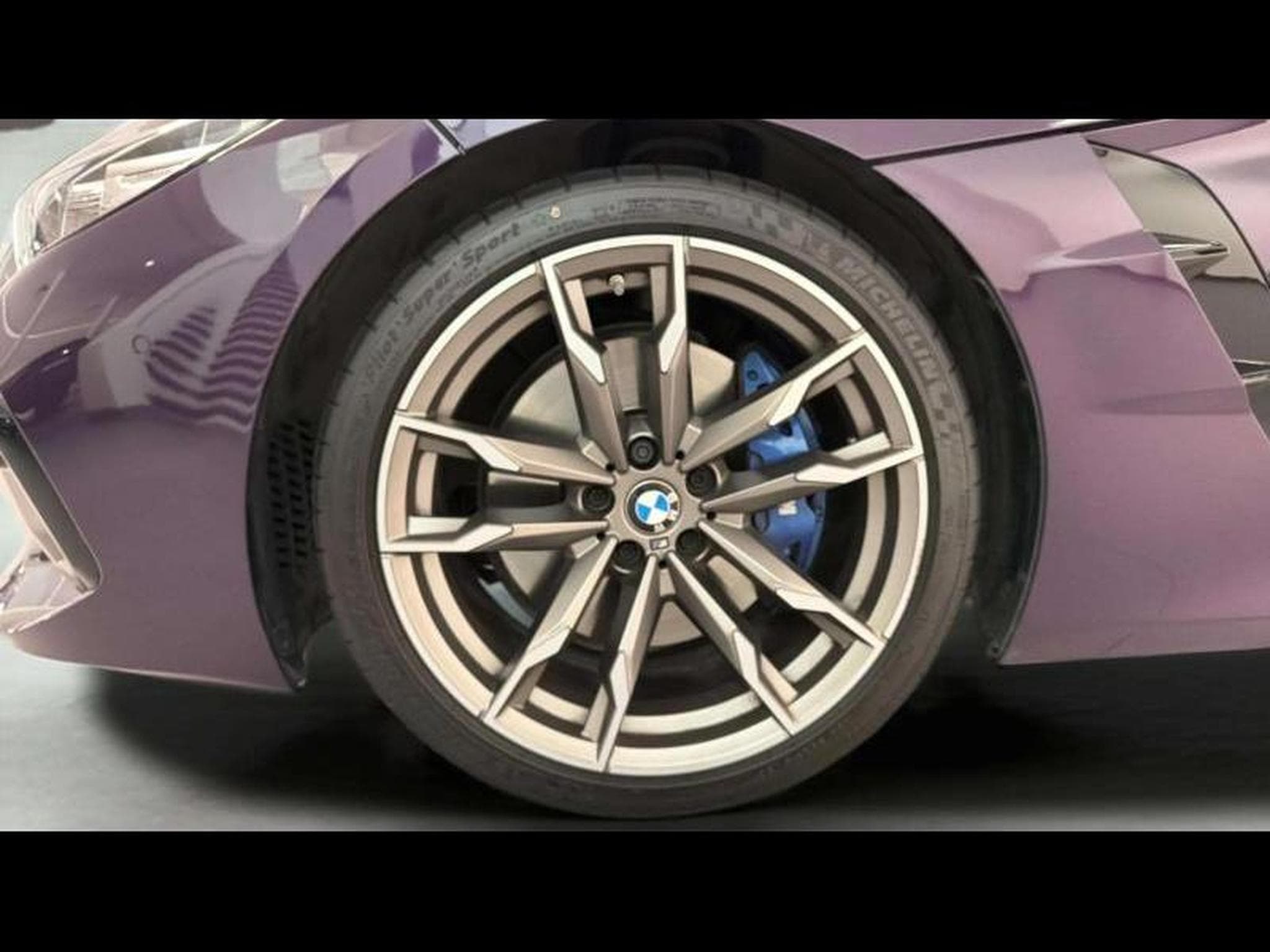 BMW Z4 M40i (2024) - Photo 8