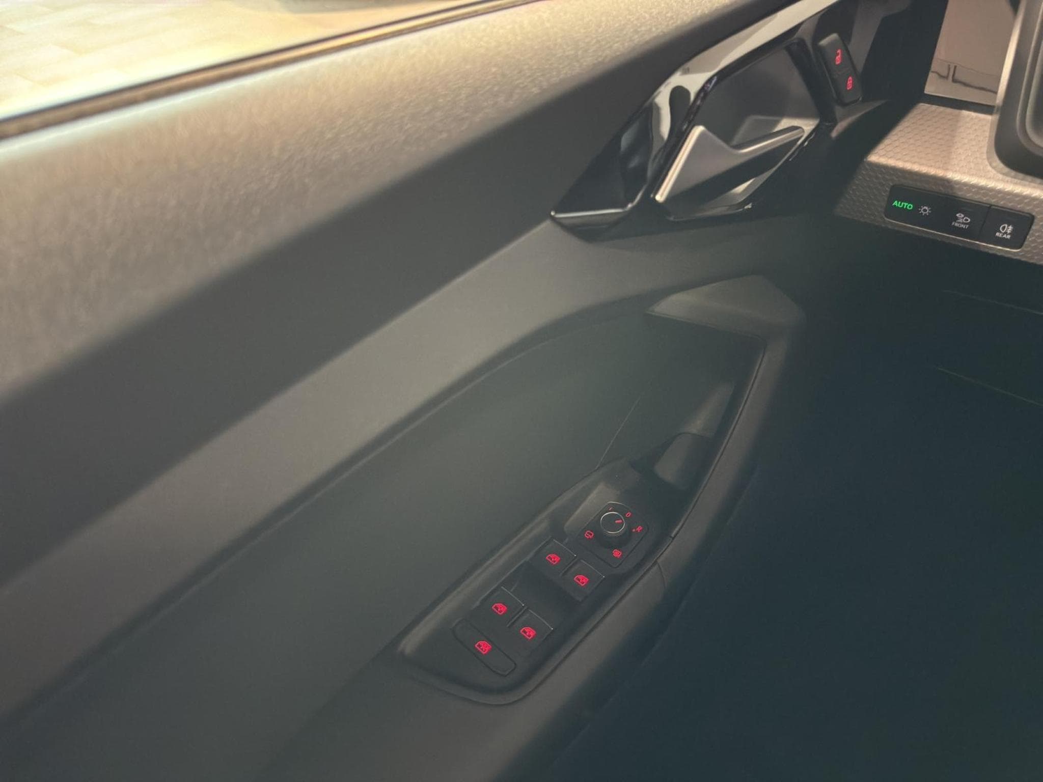 Audi A1 Sportback S line (2025) - Photo 16