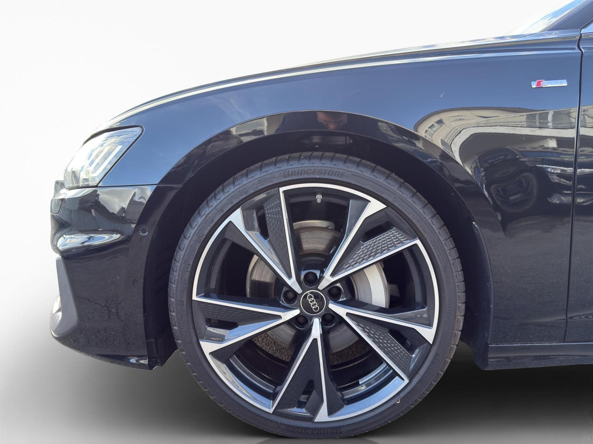 Audi A6 S line Berline (2025) - Photo 7