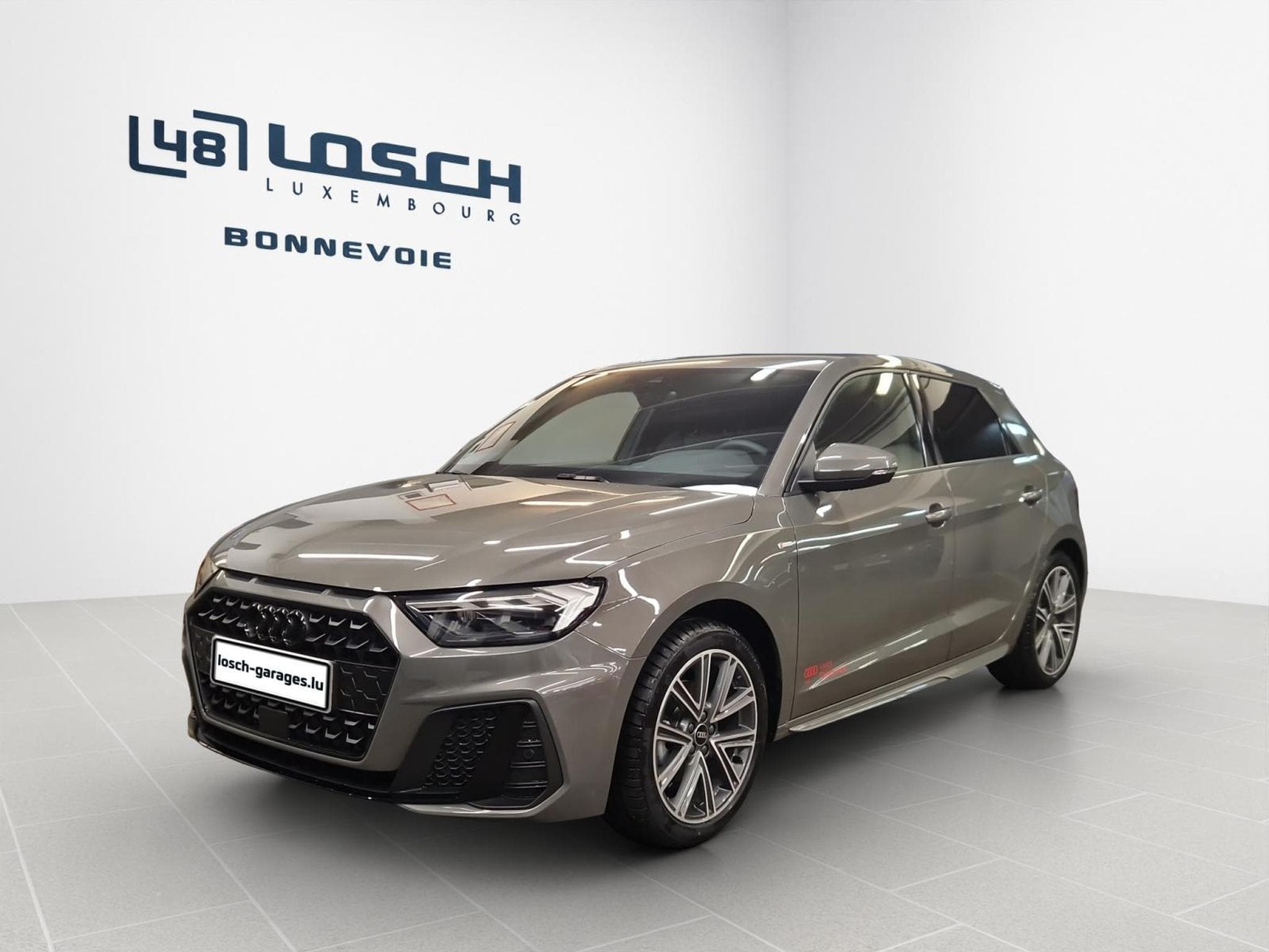 Audi A1 Sportback S line (2025) - Photo 1