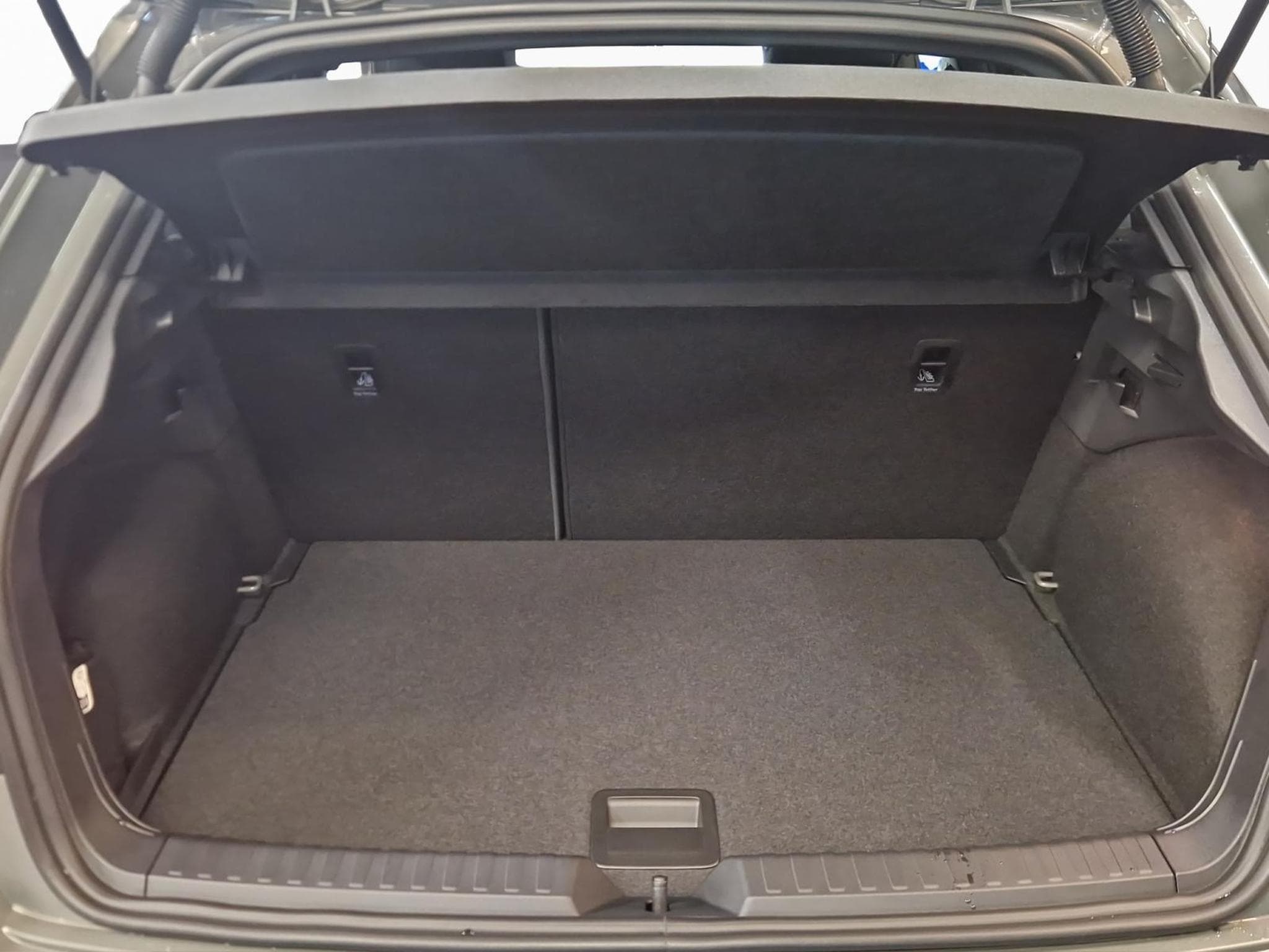 Audi A1 Sportback S line (2025) - Photo 16