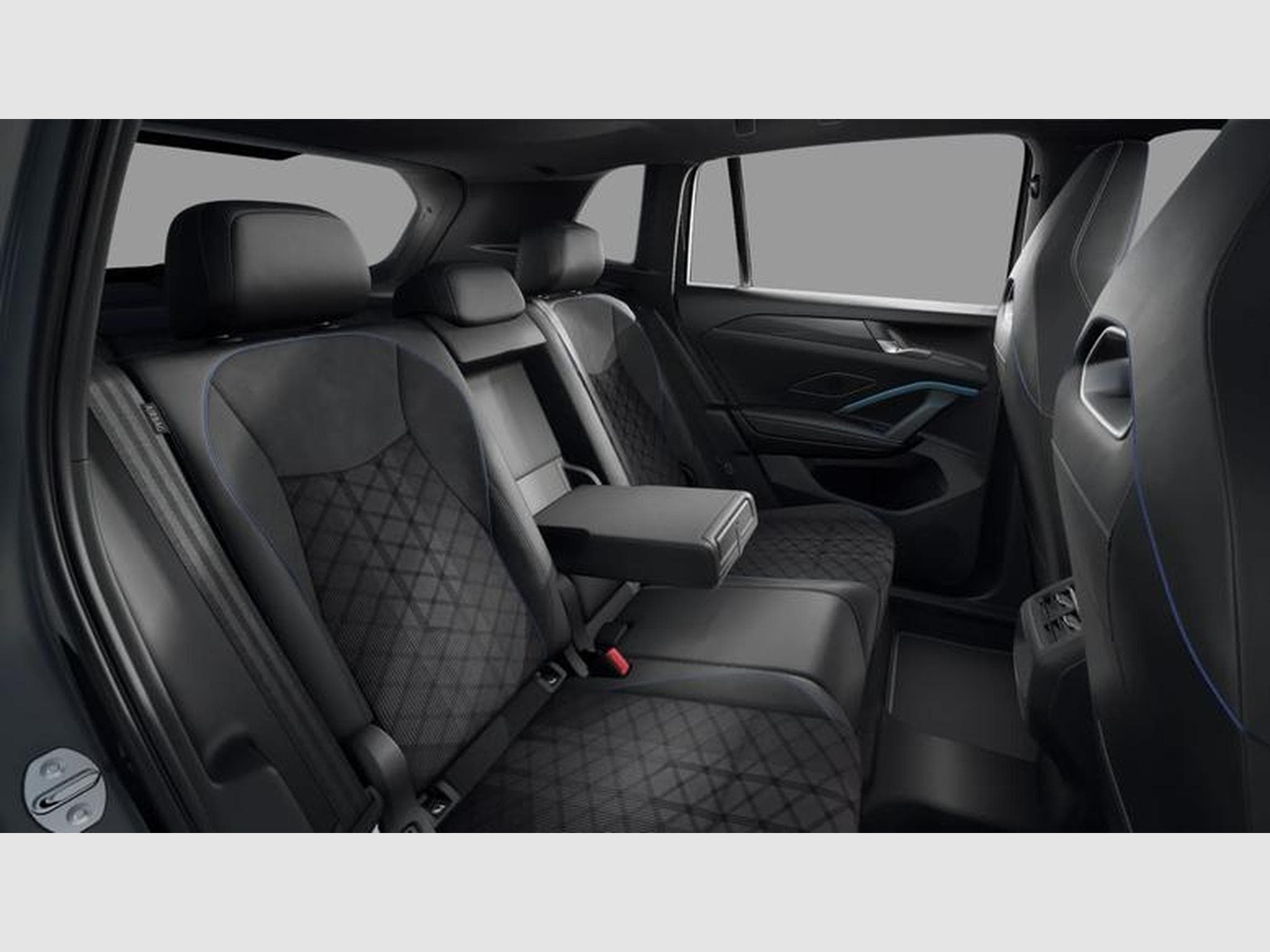 VW Tiguan R-Line 1,5 l eTSI 7-Gang-Doppelkupplungsgetriebe DSG (2025) - Photo 11