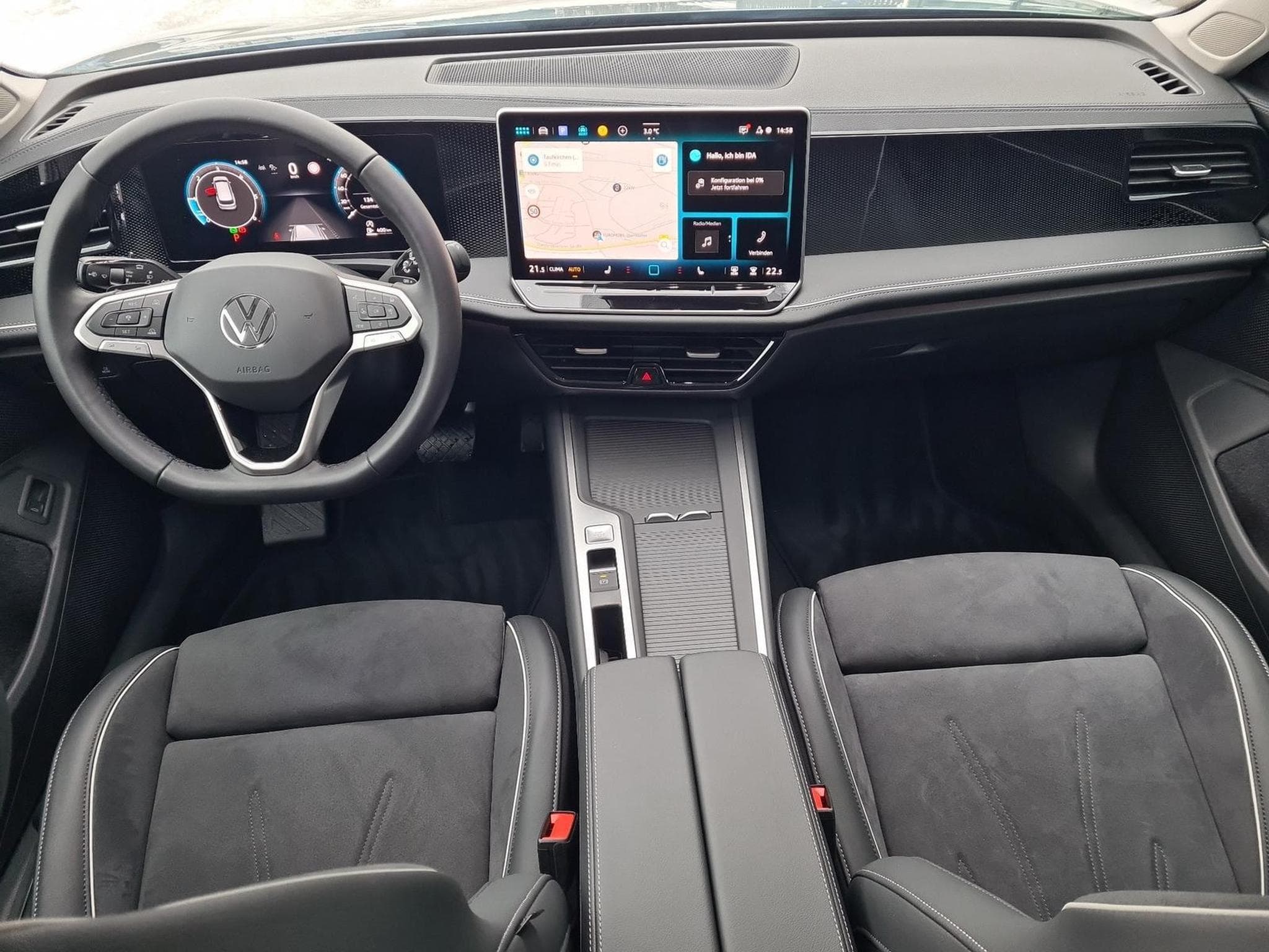 VW Passat Variant 2.0 TDI 110 kW Business (2025) - Photo 23