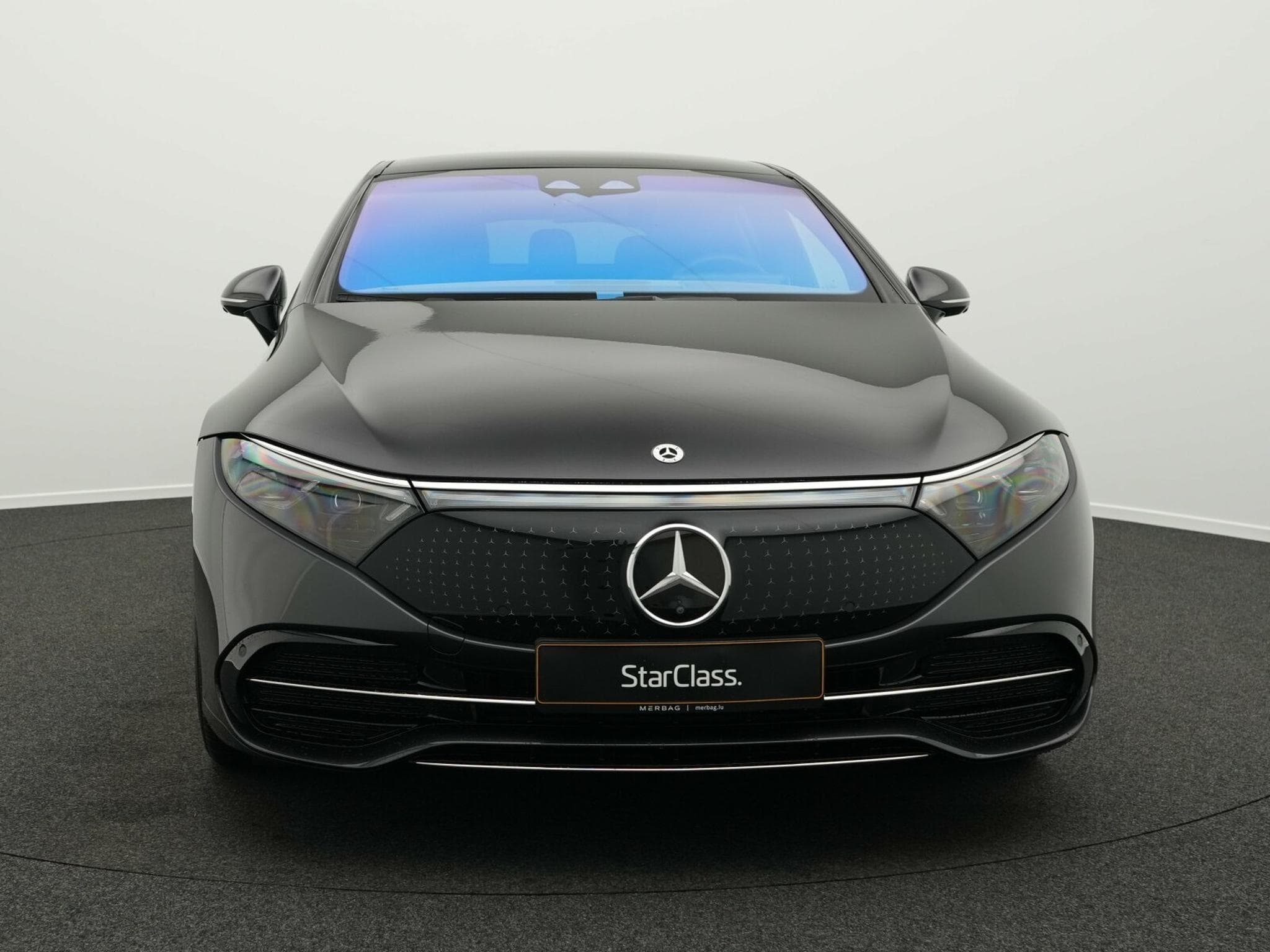 Mercedes EQS 4MATIC (bis zu 645 km Reichweite WLTP) (2022) - Photo 2