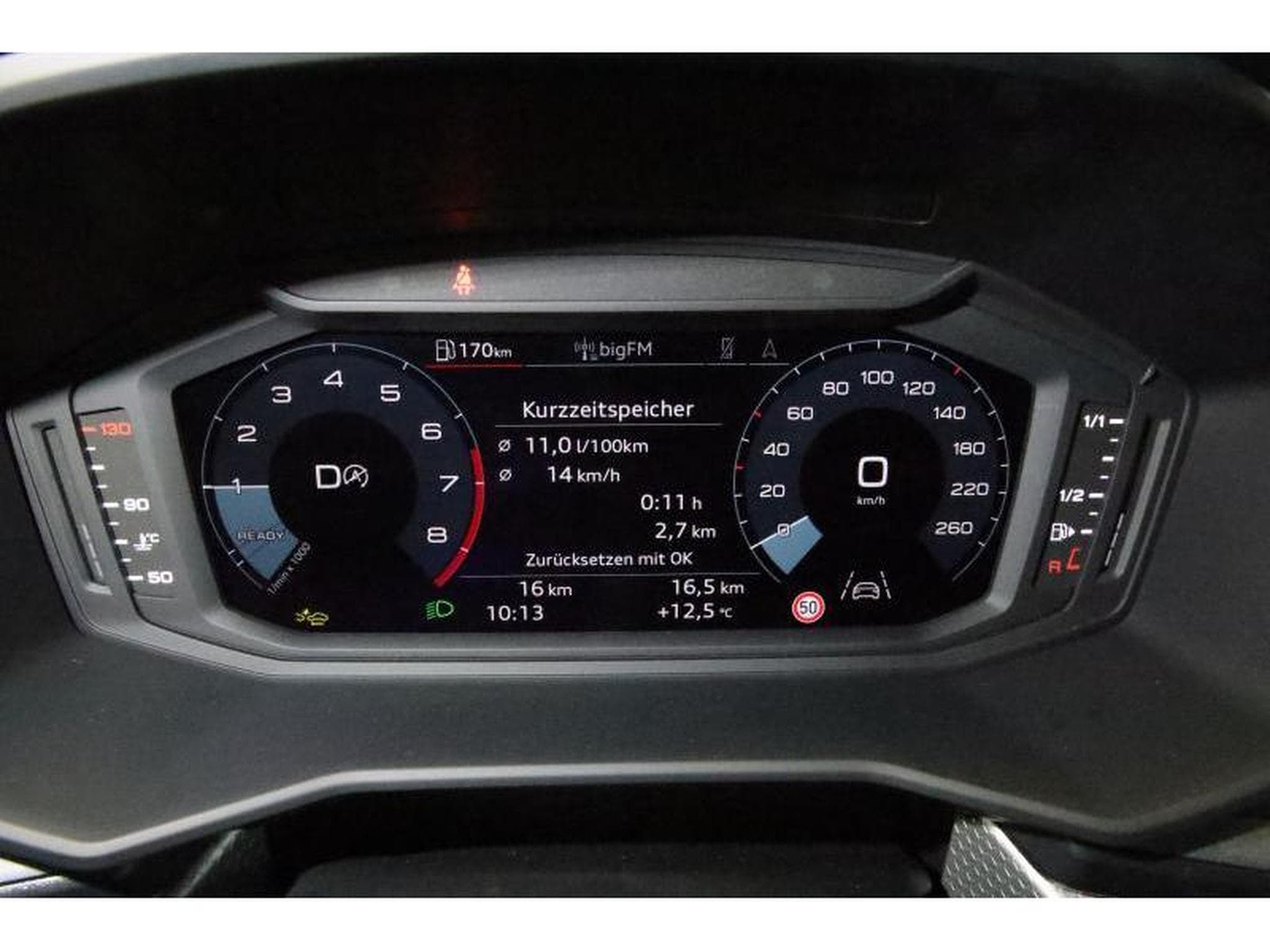 Audi A1 Sportback S-Line (2024) - Photo 5