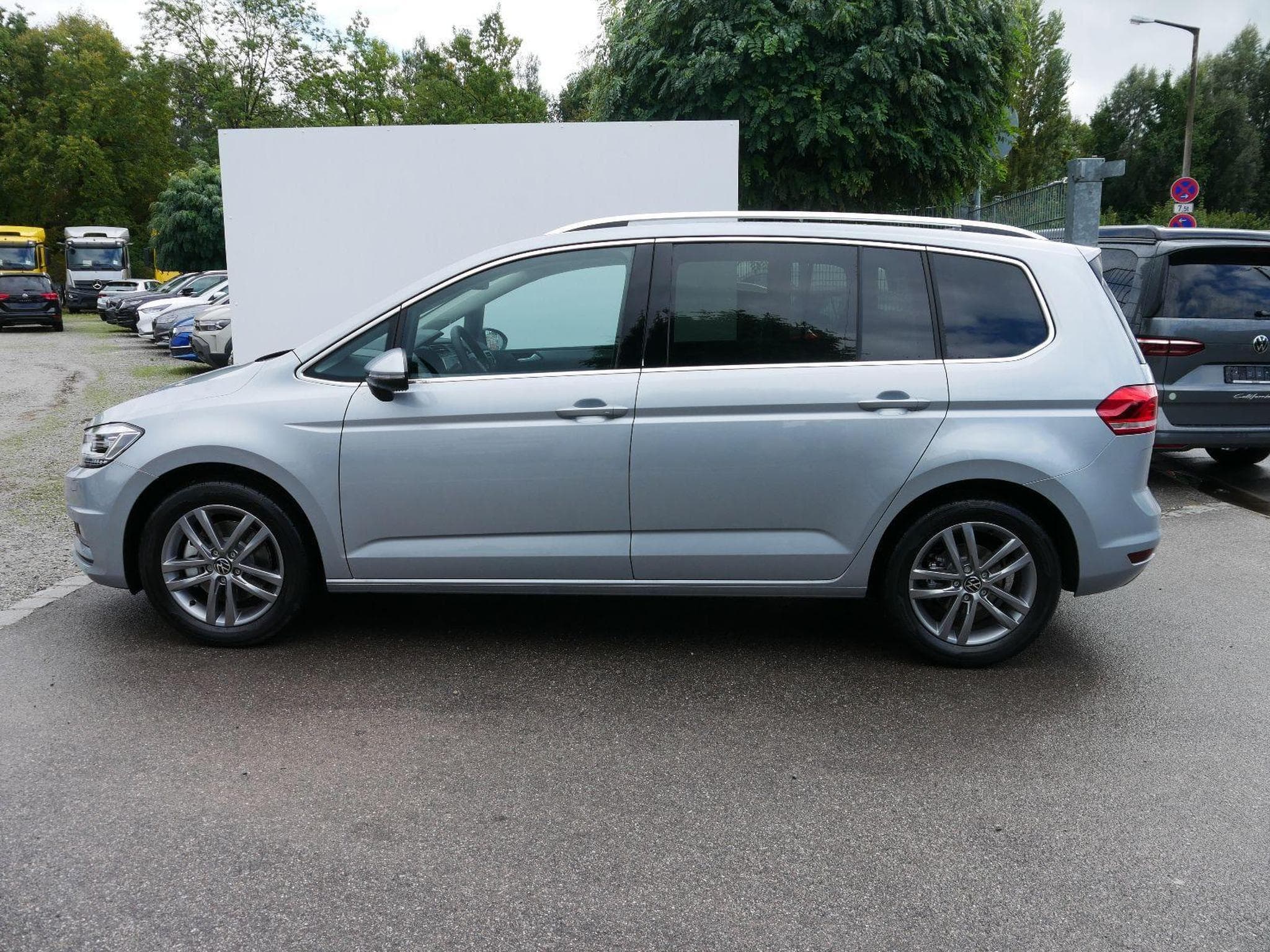 VW Touran Comfortline (2026) - Photo 4