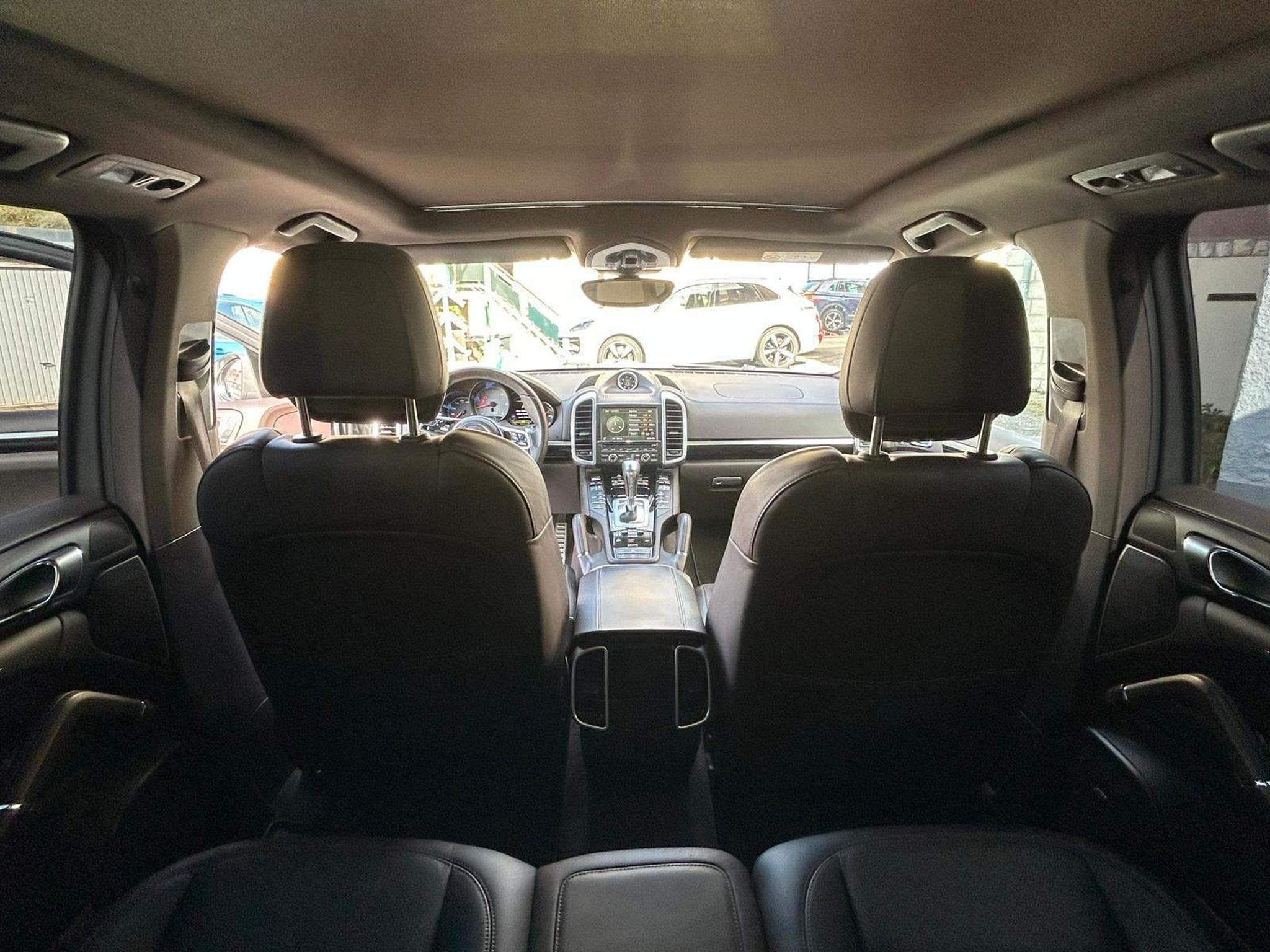 Porsche Cayenne 4.2 TDI 385CV PACK GTS 21' PANORAMA LUFT (2016) - Photo 10