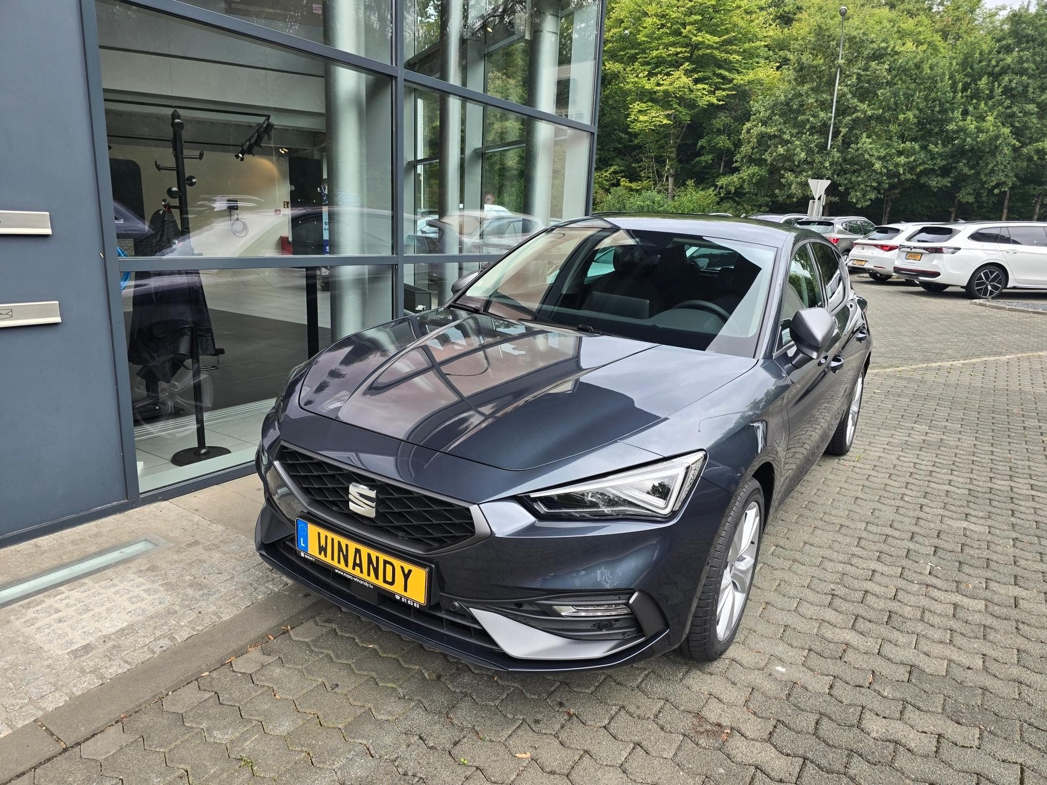 Seat Leon FR 1.5 eHybrid 204 DSG (2026) - Photo 2