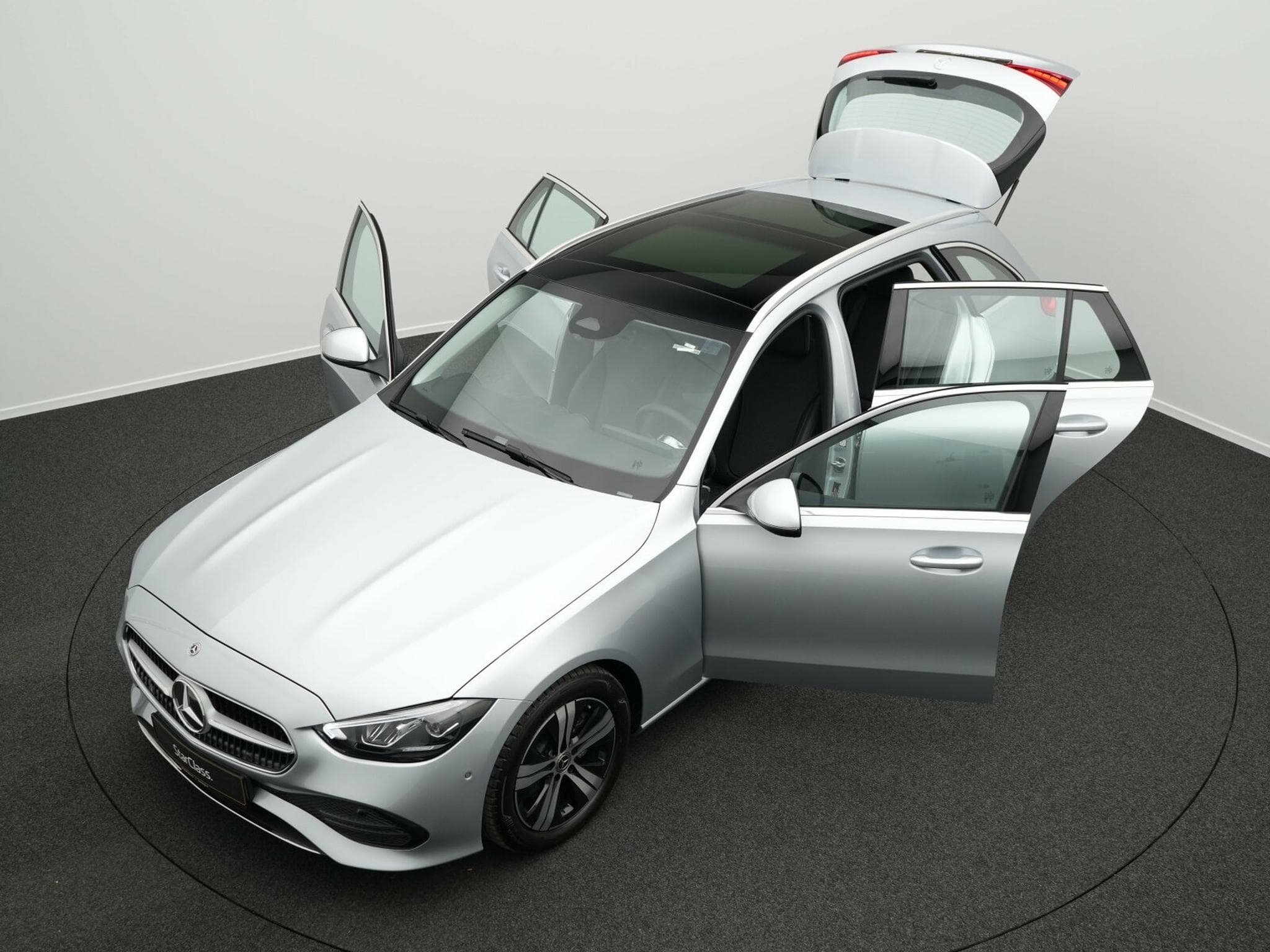 Mercedes C 200 d T Avantgarde LED+Pano+AHK+Kamera (2024) - Photo 12