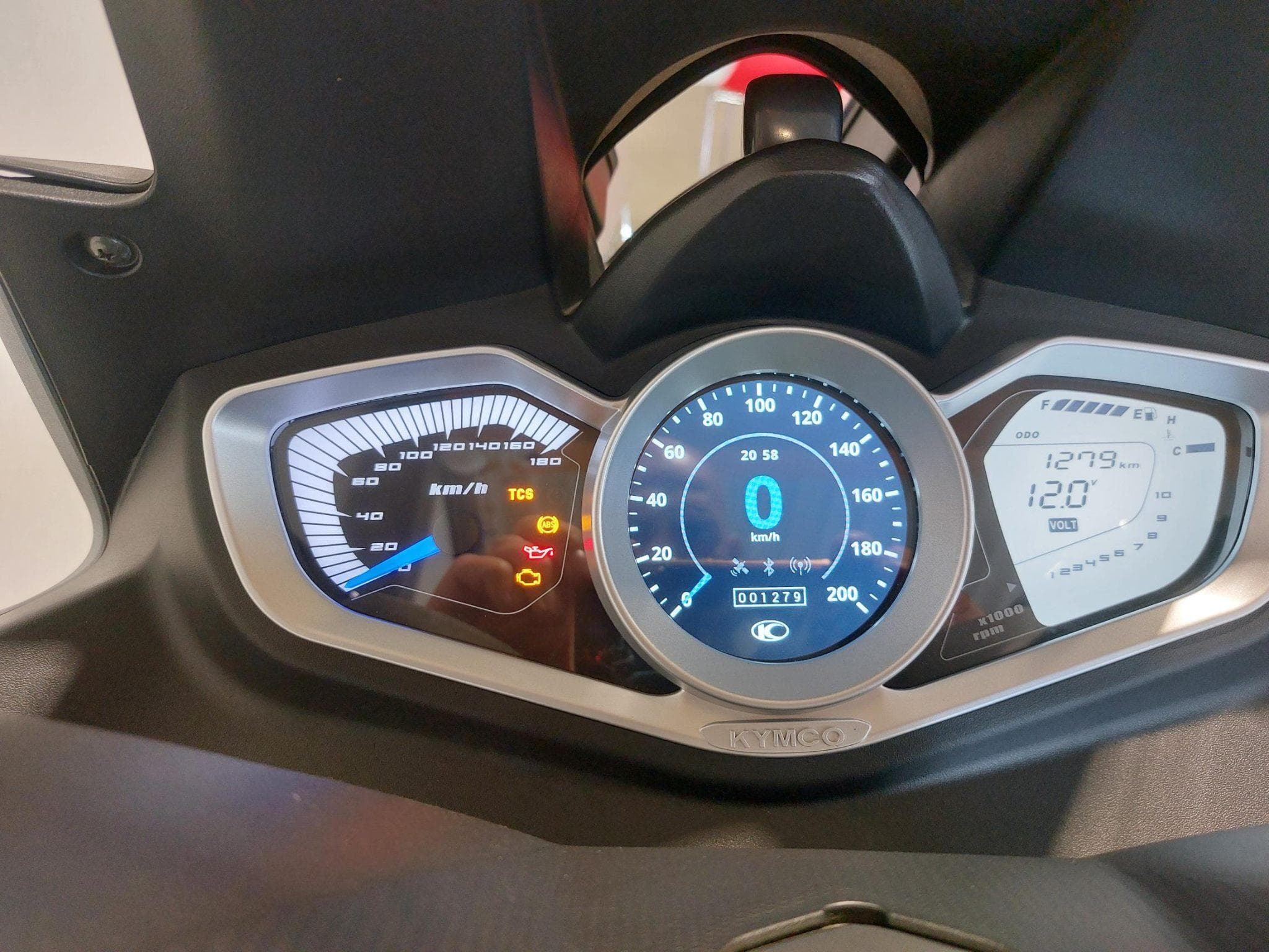 Kymco Xciting 400i (2023) - Photo 5