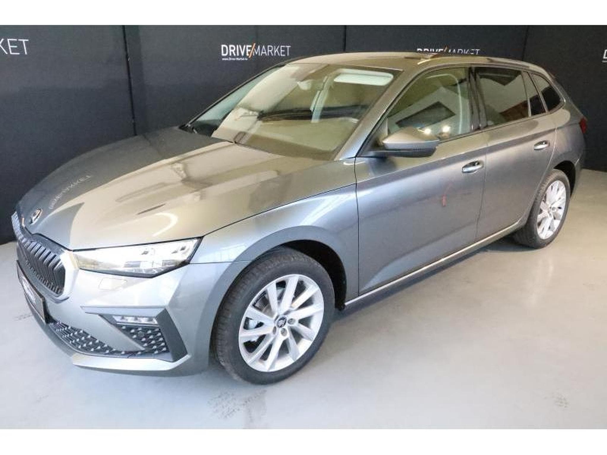 Skoda Scala Selection (2025) - Photo 14