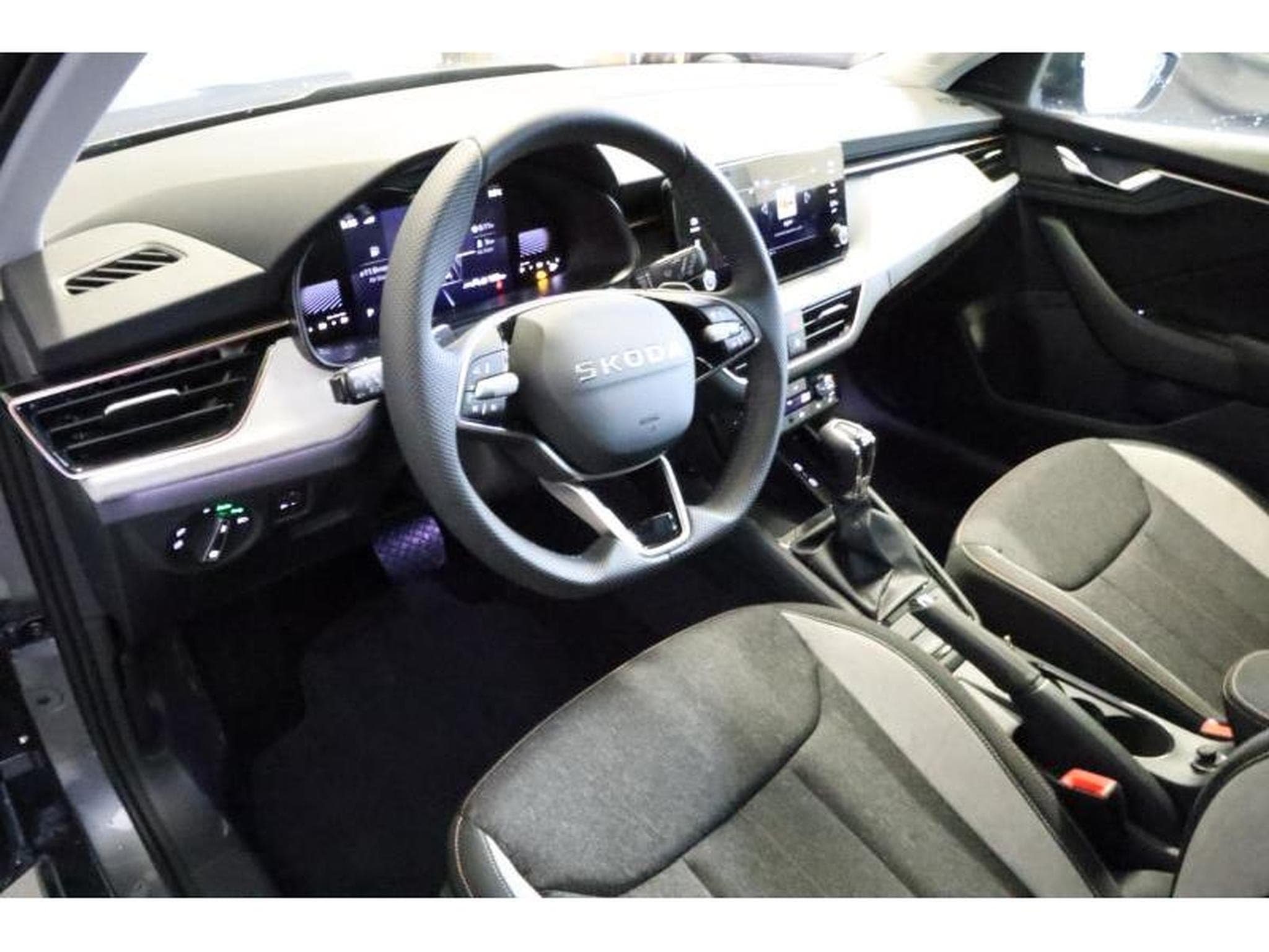 Skoda Kamiq Selection (2025) - Photo 19