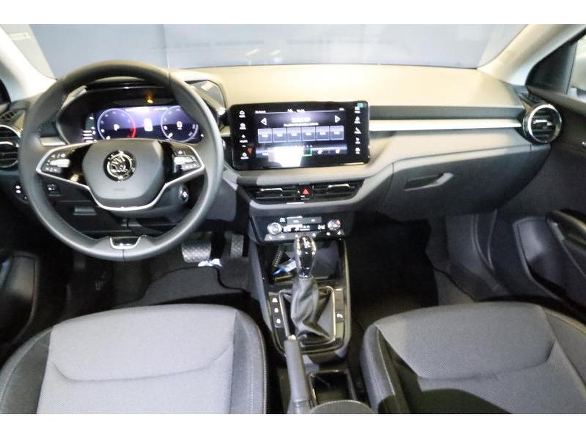 Skoda Fabia Selection (2025) - Photo 2