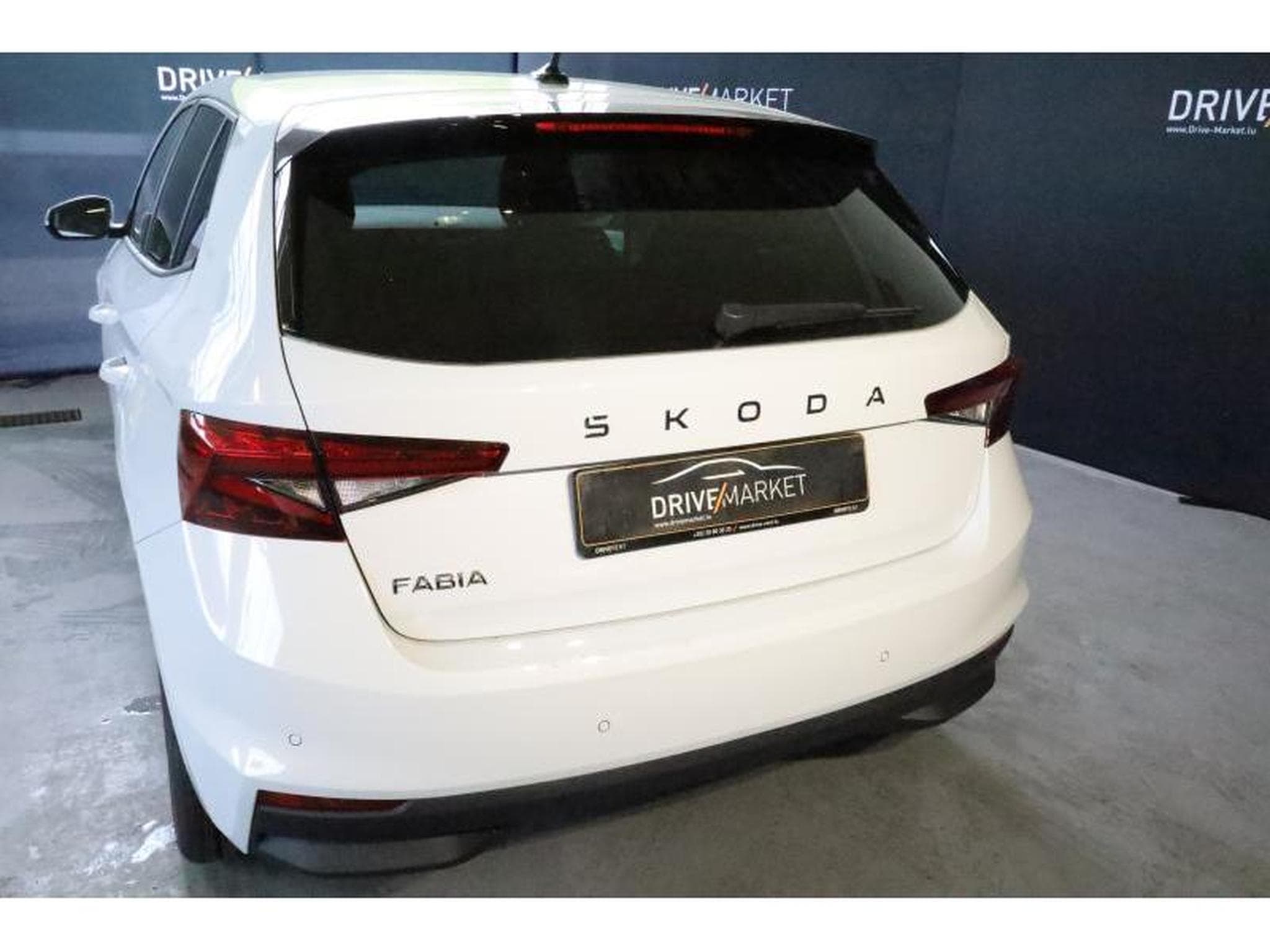 Skoda Fabia Selection (2025) - Photo 9