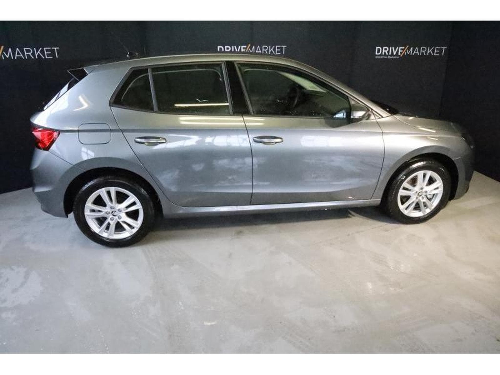 Skoda Fabia Selection (2025) - Photo 11