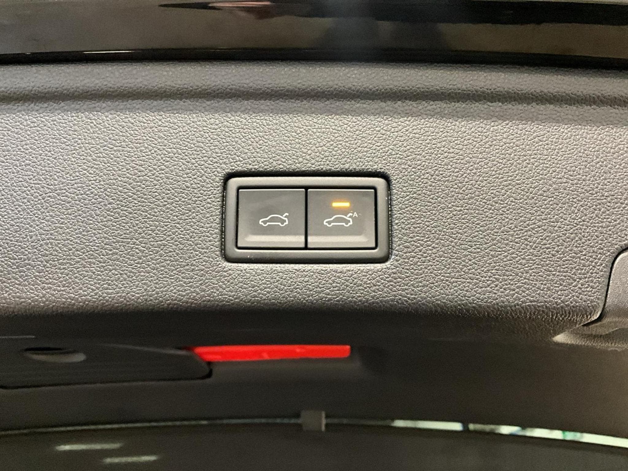 VW Touareg R-Line+8AT+4M+TDI+Pano+LED (2025) - Photo 19