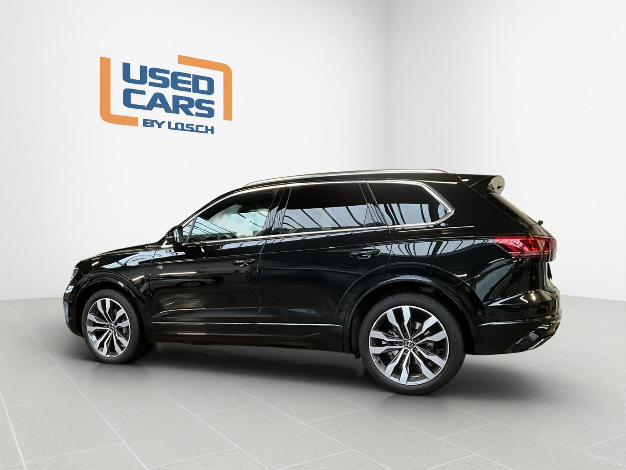 VW Touareg R-Line+8AT+4M+TDI+Pano+LED (2025) - Photo 5