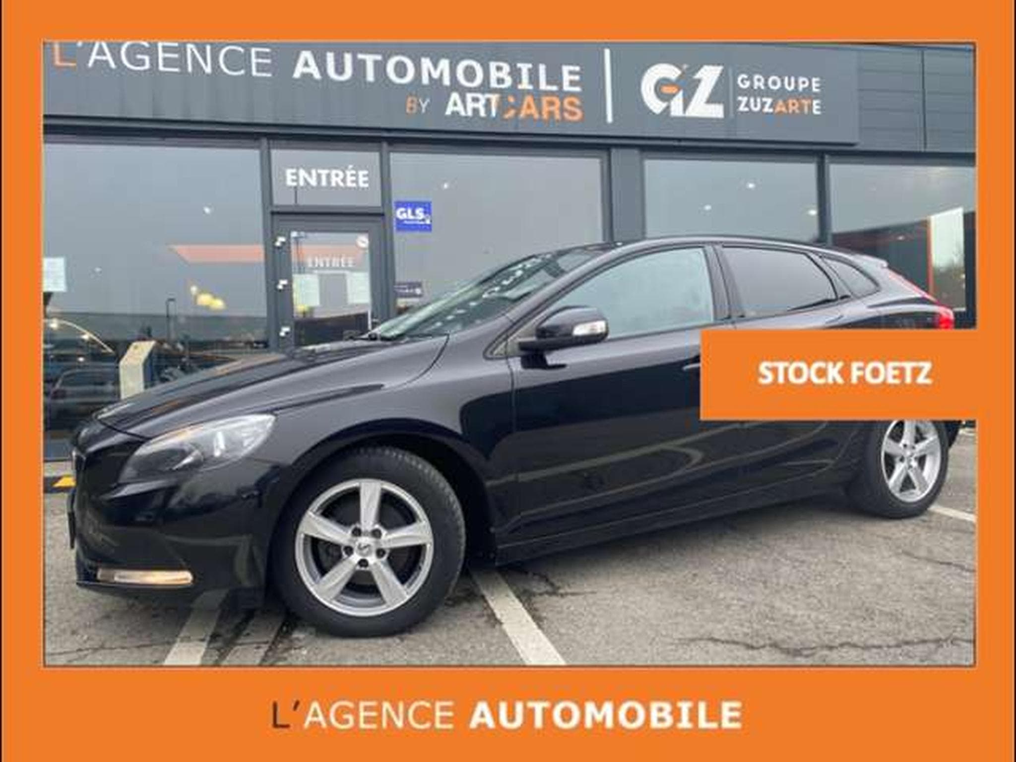 Volvo V40 vente privée (2017) - Photo 1