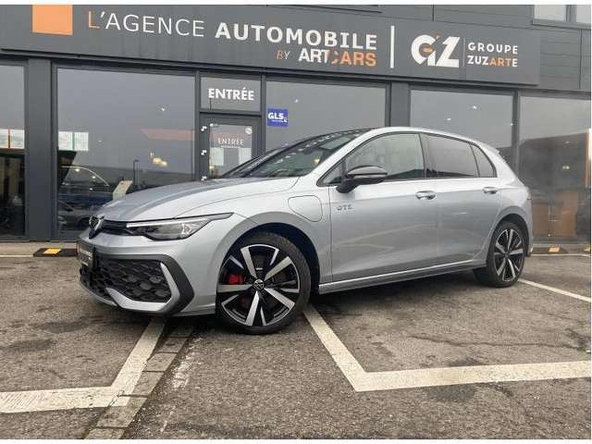 VW Golf Hybride - JUSQU'A 36 MOIS DE GARANTIE (2024) - Photo 2