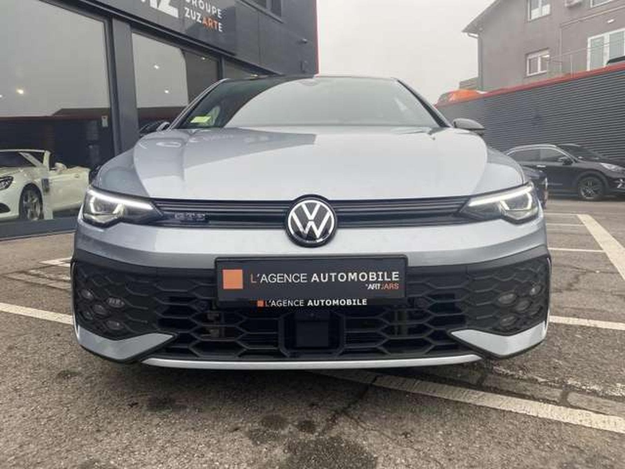 VW Golf Hybride - JUSQU'A 36 MOIS DE GARANTIE (2024) - Photo 3