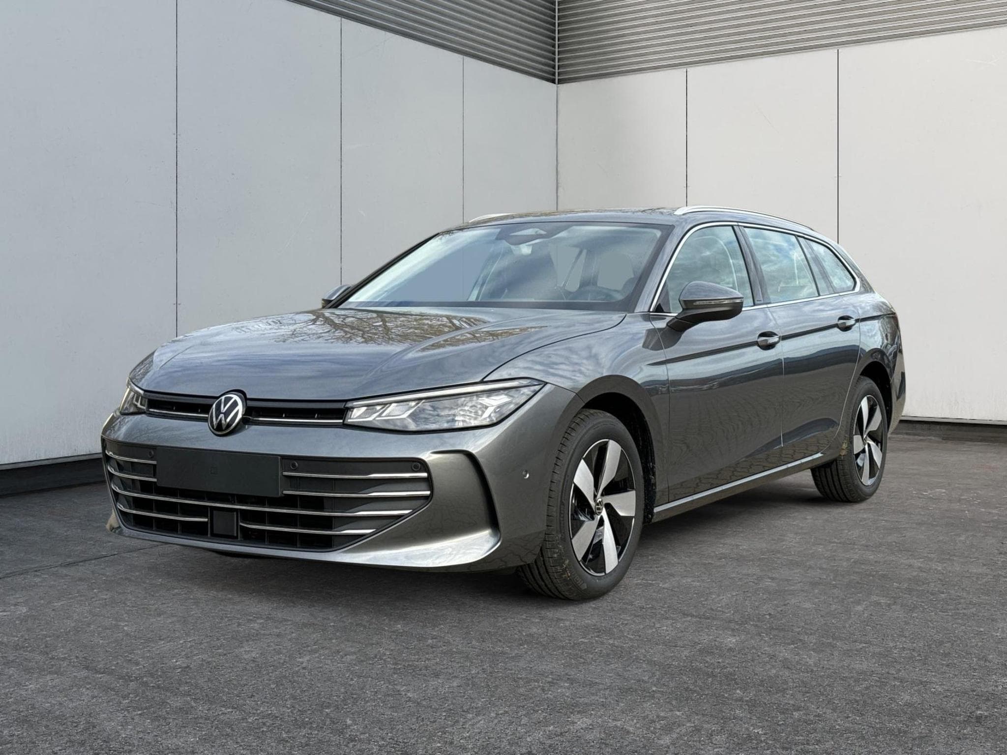 VW Passat Variant Business (2026) - Photo 1