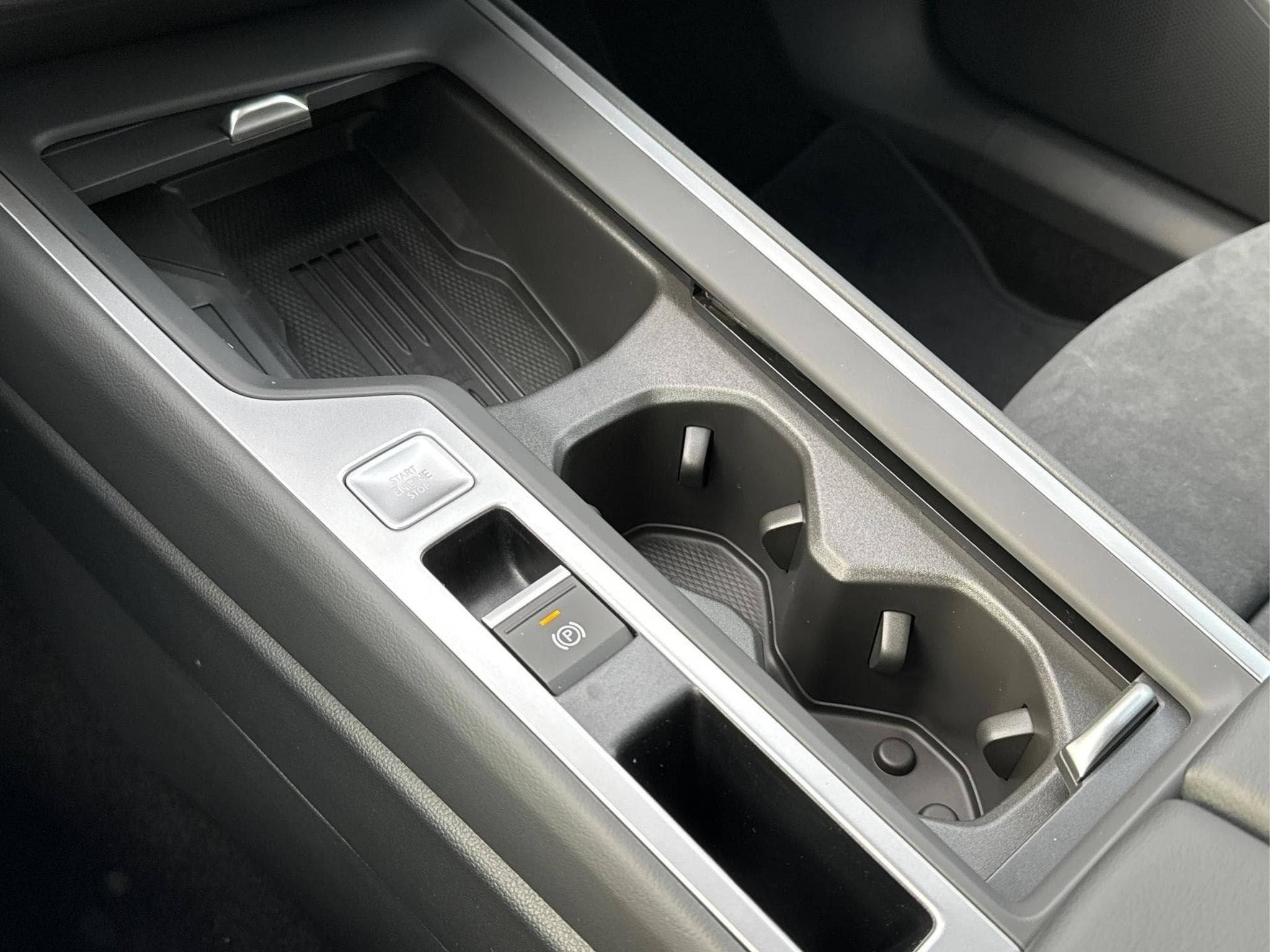 VW Passat Variant Business (2026) - Photo 20