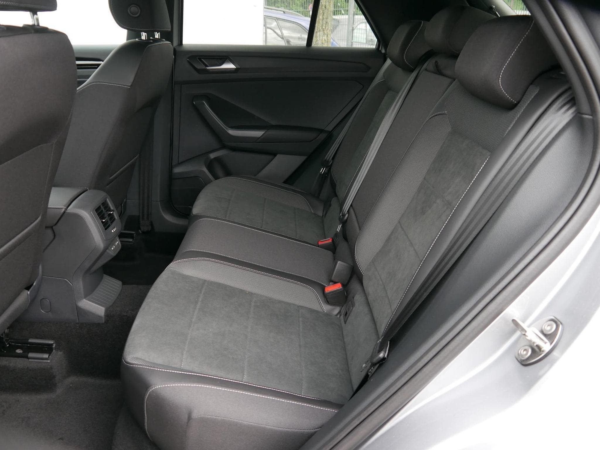 VW T-Roc Black Style (2026) - Photo 8